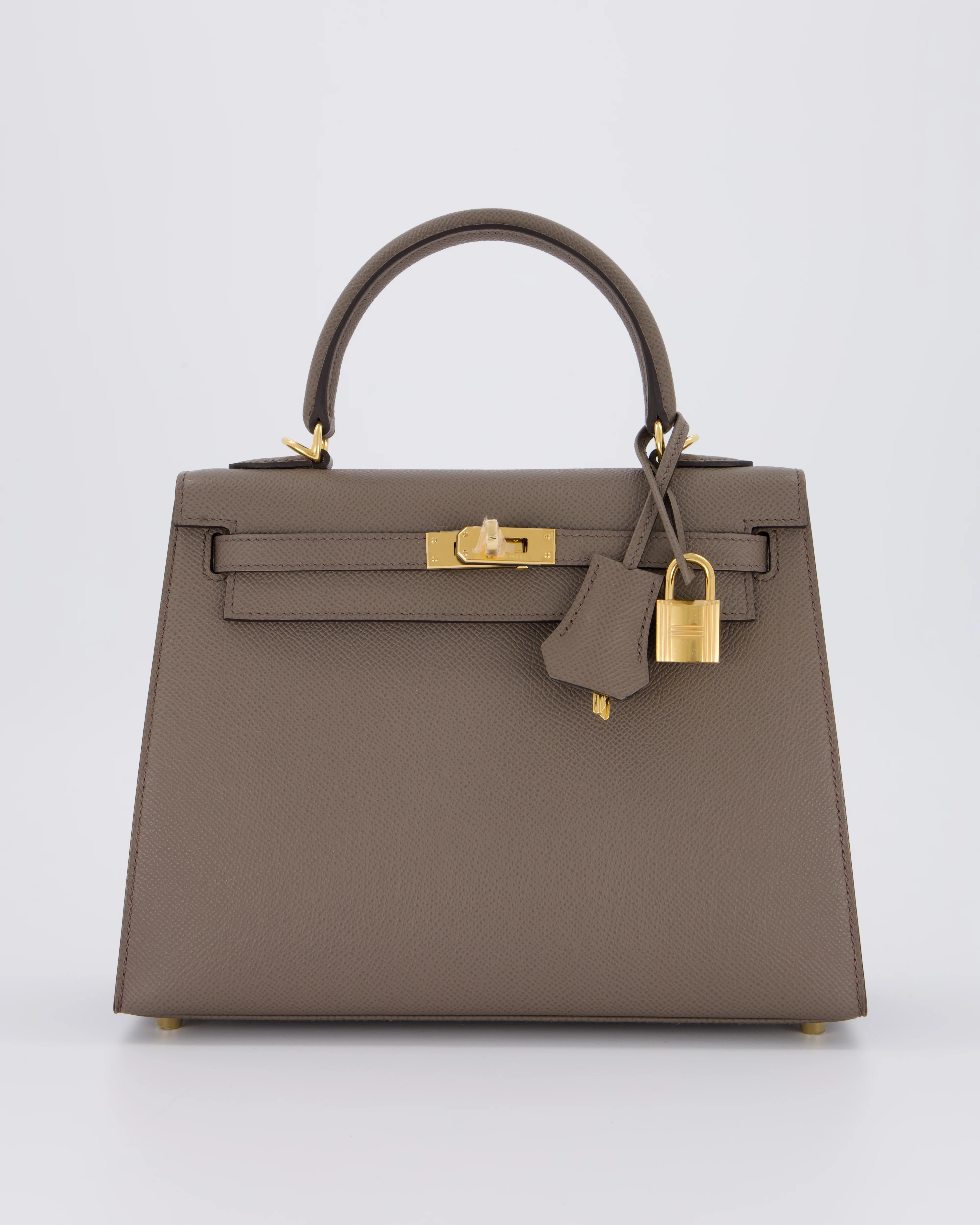 *RARE* Hermès Kelly 25 Sellier Bag in Gris Etain Epsom Leather with Gold Hardware - Image 2
