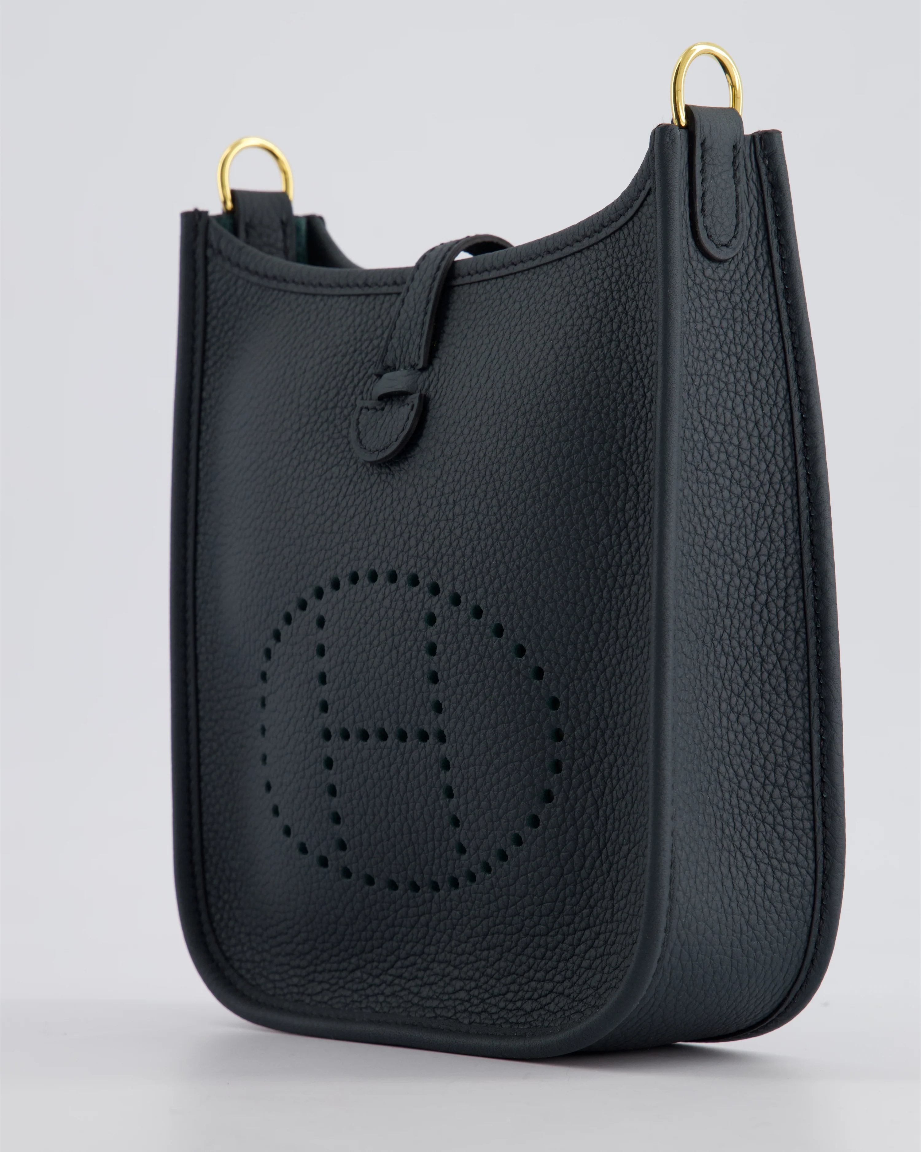 *RARE* Hermès Mini Evelyne 16 Bag in Vert Rousseau Maurice Leather with Gold Hardware & Vert Cypress Sangle Wooly Unicolore Strap - Image 11