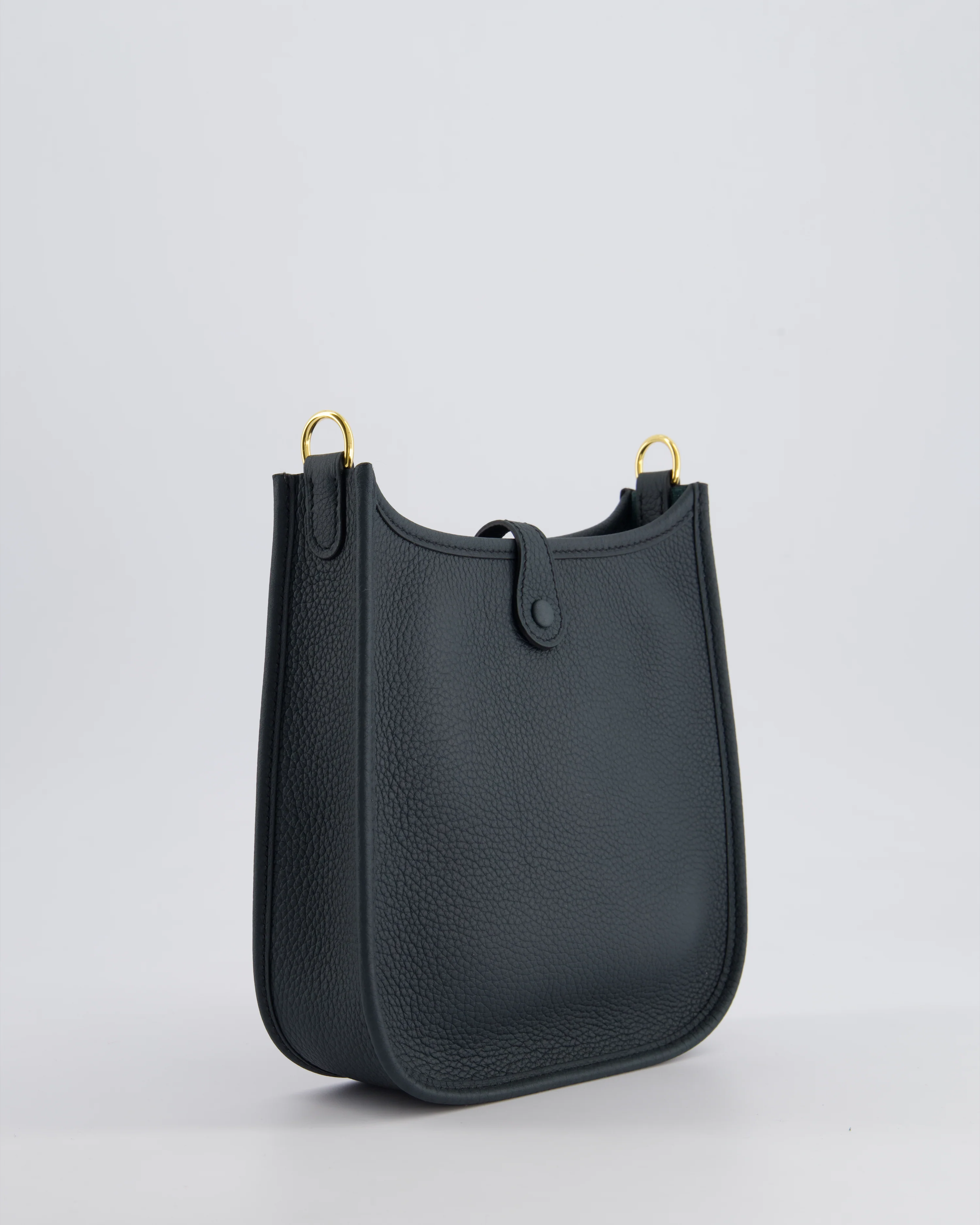 *RARE* Hermès Mini Evelyne 16 Bag in Vert Rousseau Maurice Leather with Gold Hardware & Vert Cypress Sangle Wooly Unicolore Strap - Image 7