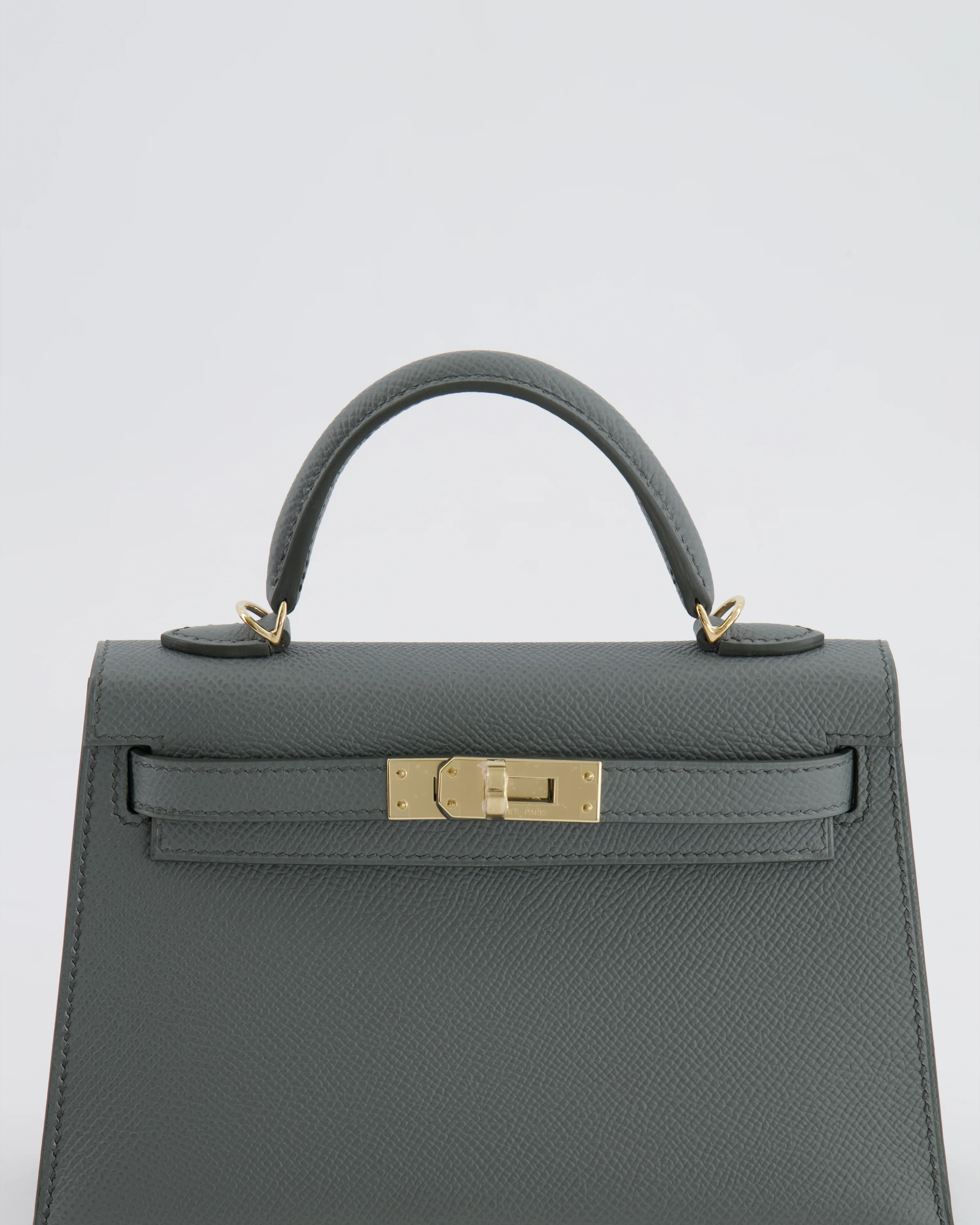 *RARE* Hermès Mini Kelly II 20 Bag in Vert Amande Epsom Leather with Permabrass Hardware - Image 11
