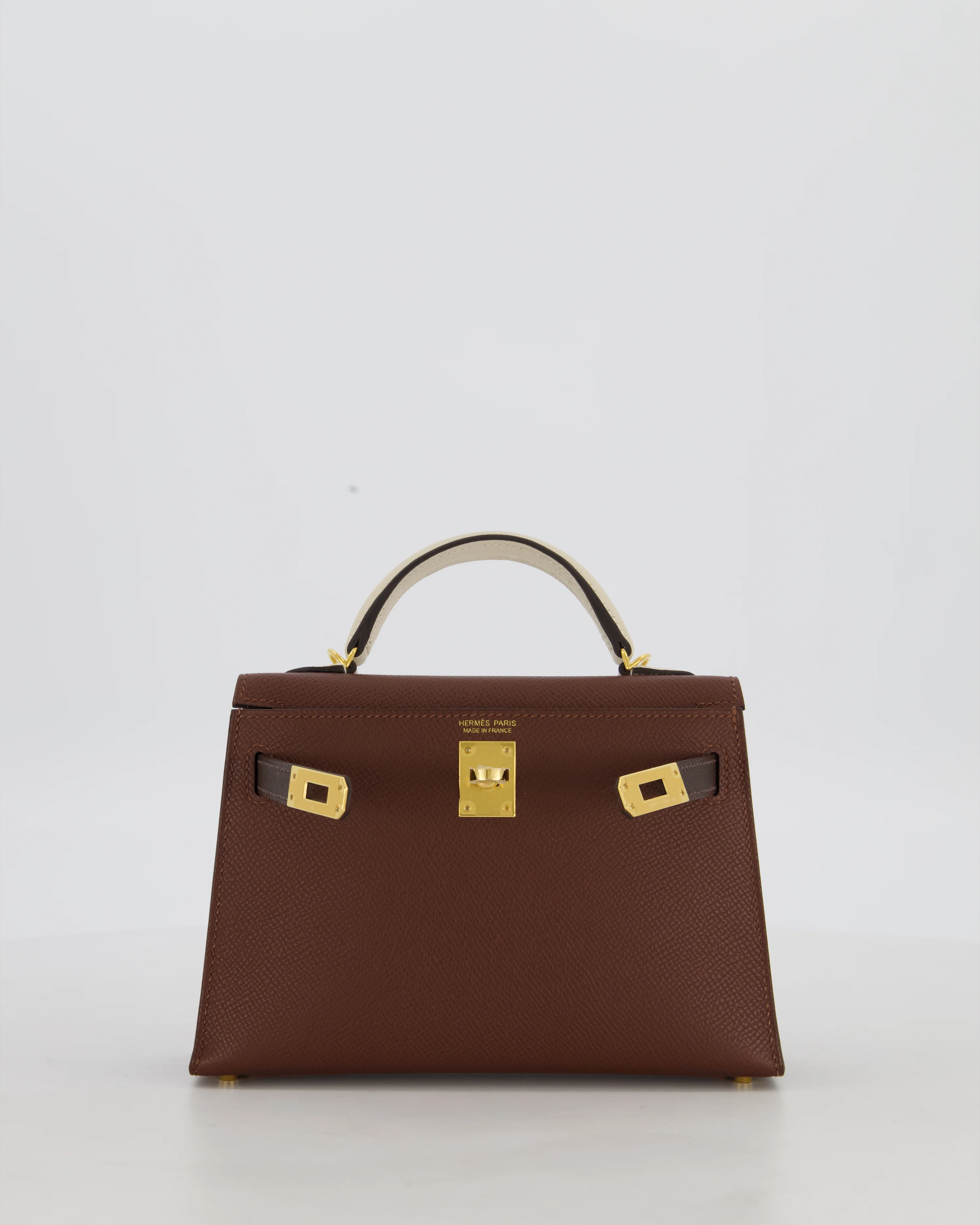 *RARE* Hermès Mini Kelly II Tricolour 20cm Bag In Ebene, Terre, and Craie Epsom Leather with Gold Hardware - Image 3