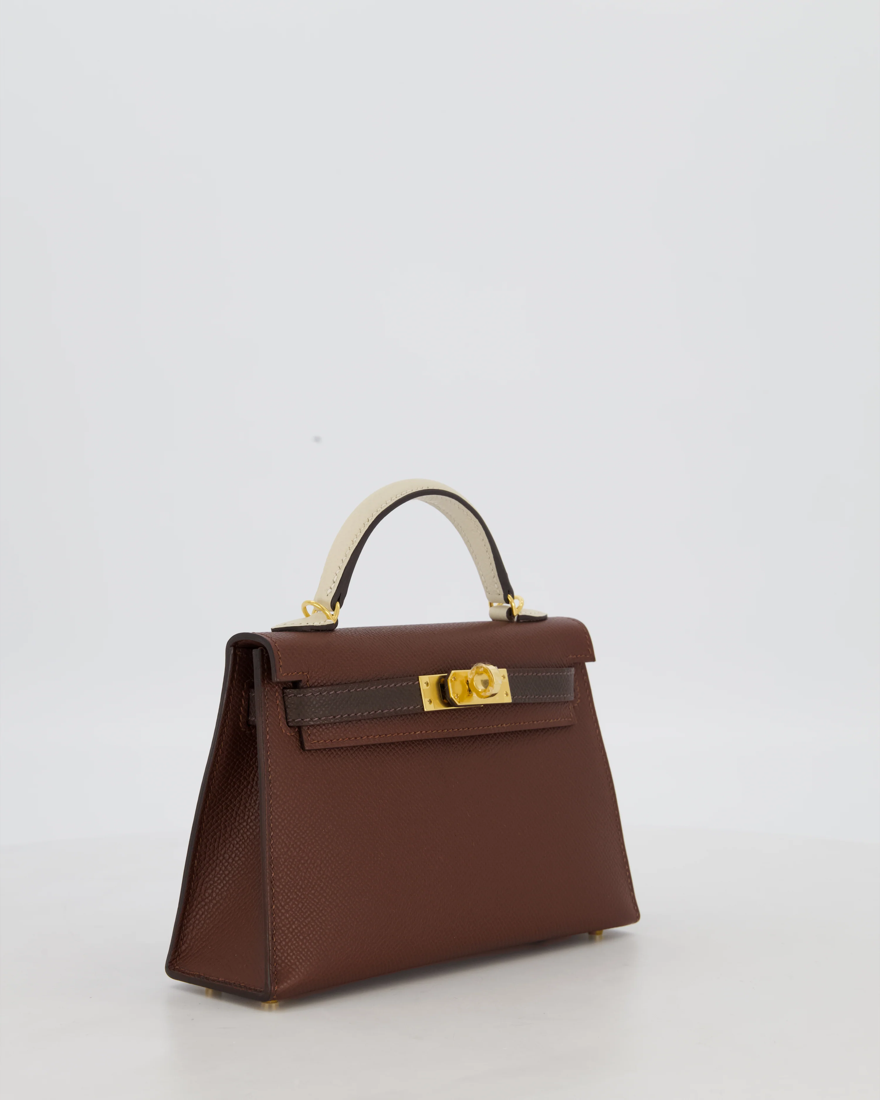 *RARE* Hermès Mini Kelly II Tricolour 20cm Bag In Ebene, Terre, and Craie Epsom Leather with Gold Hardware - Image 4