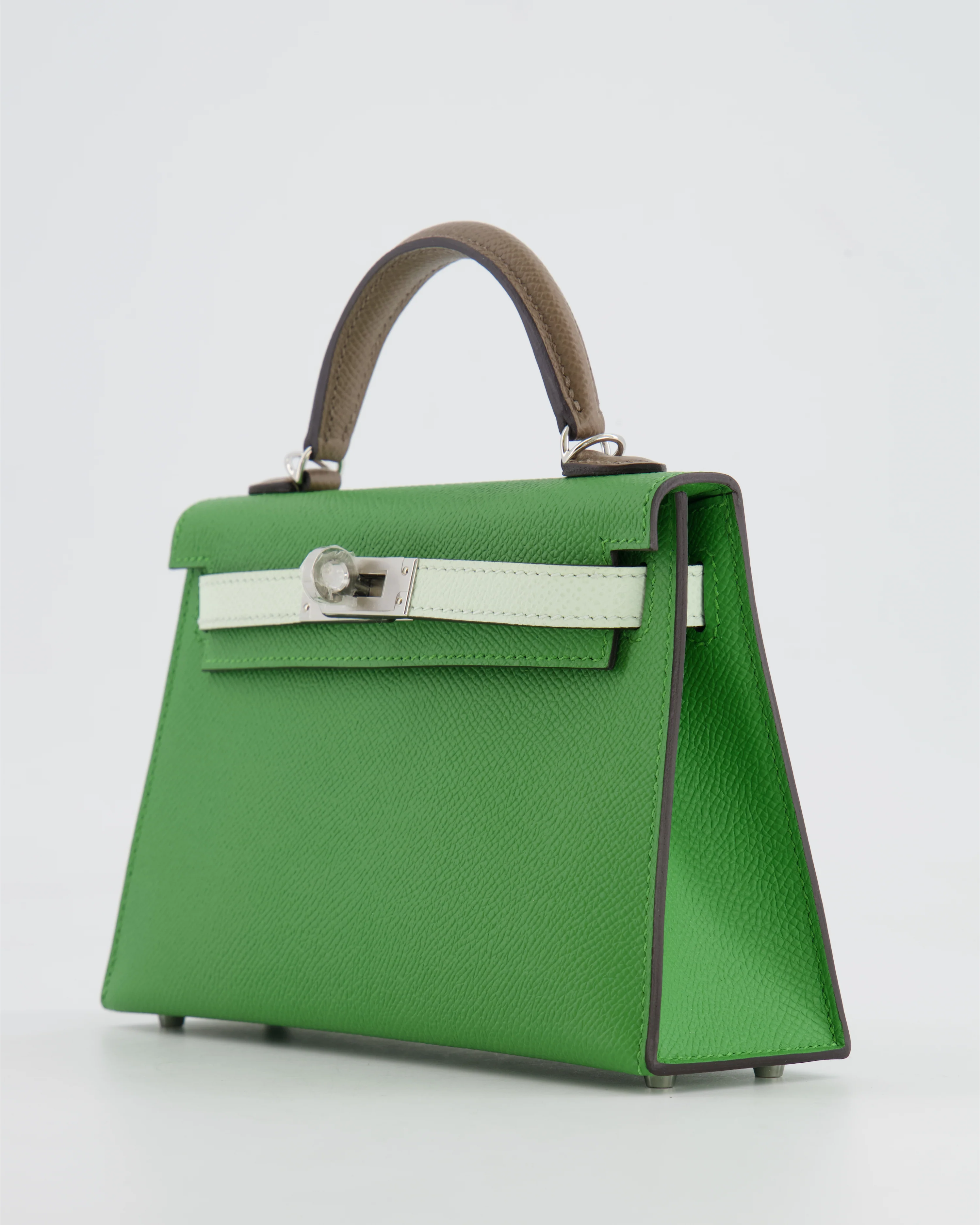 *RARE* Hermès Mini Kelly II Tricolour 20cm Bag In Vert Yucca, Vert Fizz and Etoupe Epsom Leather with Palladium Hardware - Image 13