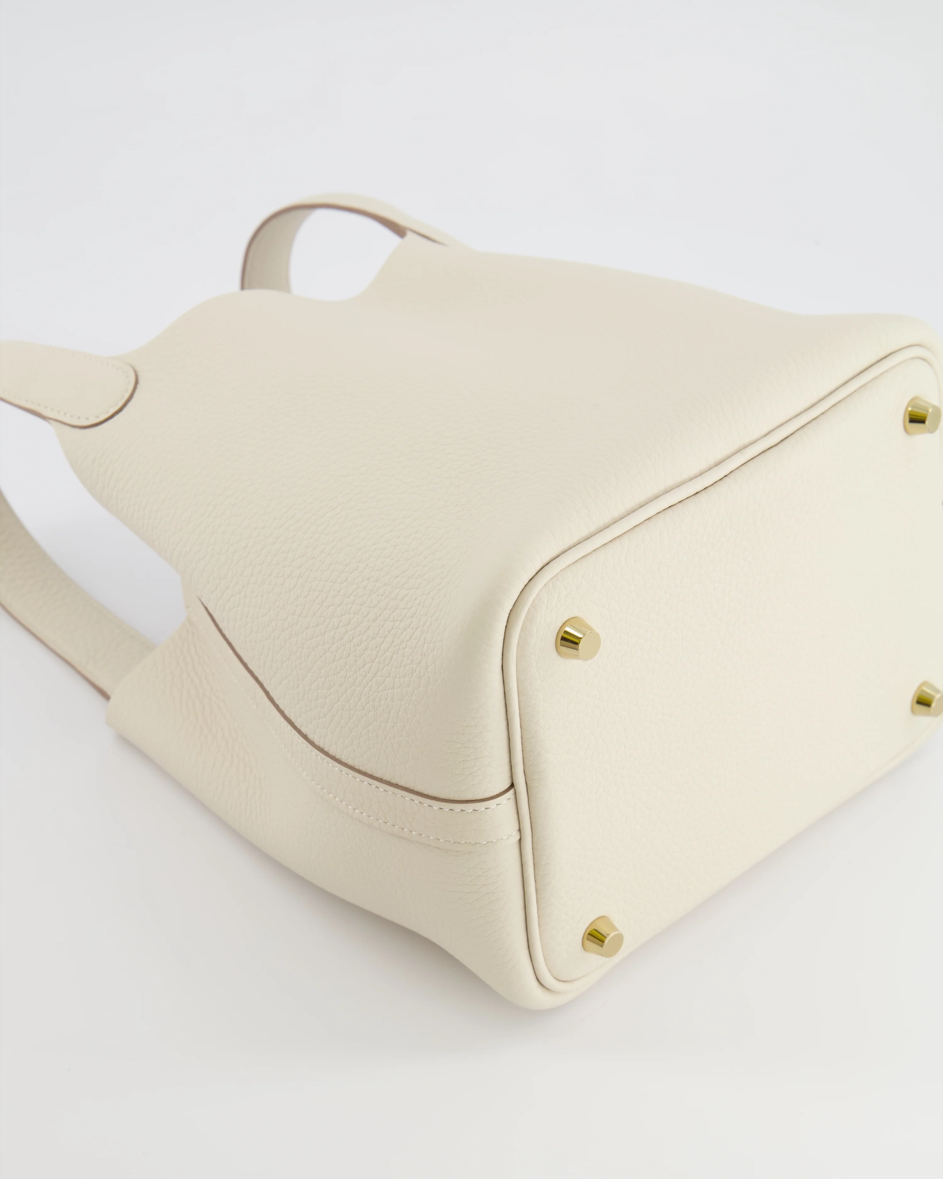 *RARE* Hermès Picotin Lock 18 Bag in Craie Clemence Leather with Gold Hardware - Image 15