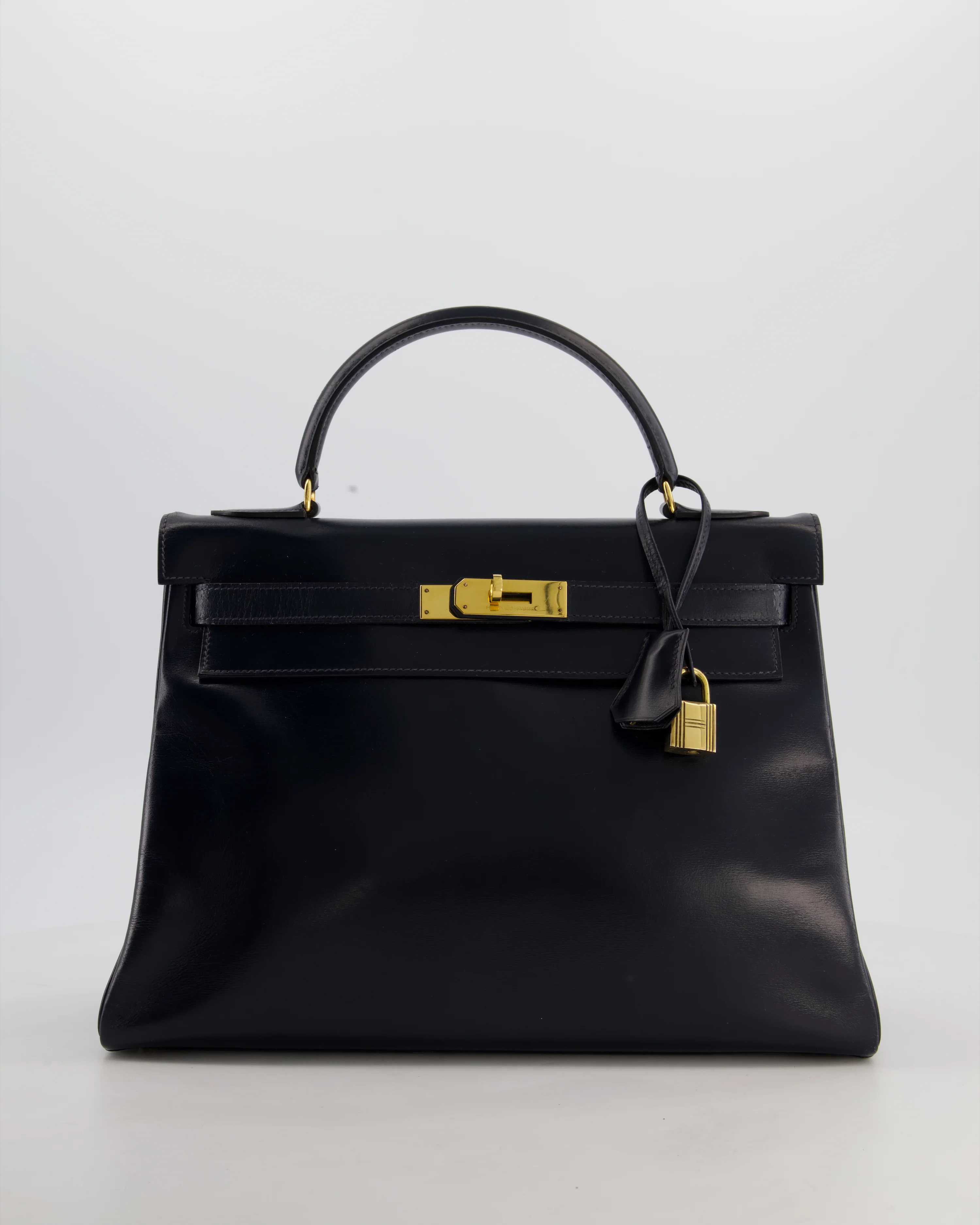 *RARE* Hermès Vintage Kelly 32 Retourne Bag in Bleu Navy Box Calf Leather with Gold Hardware