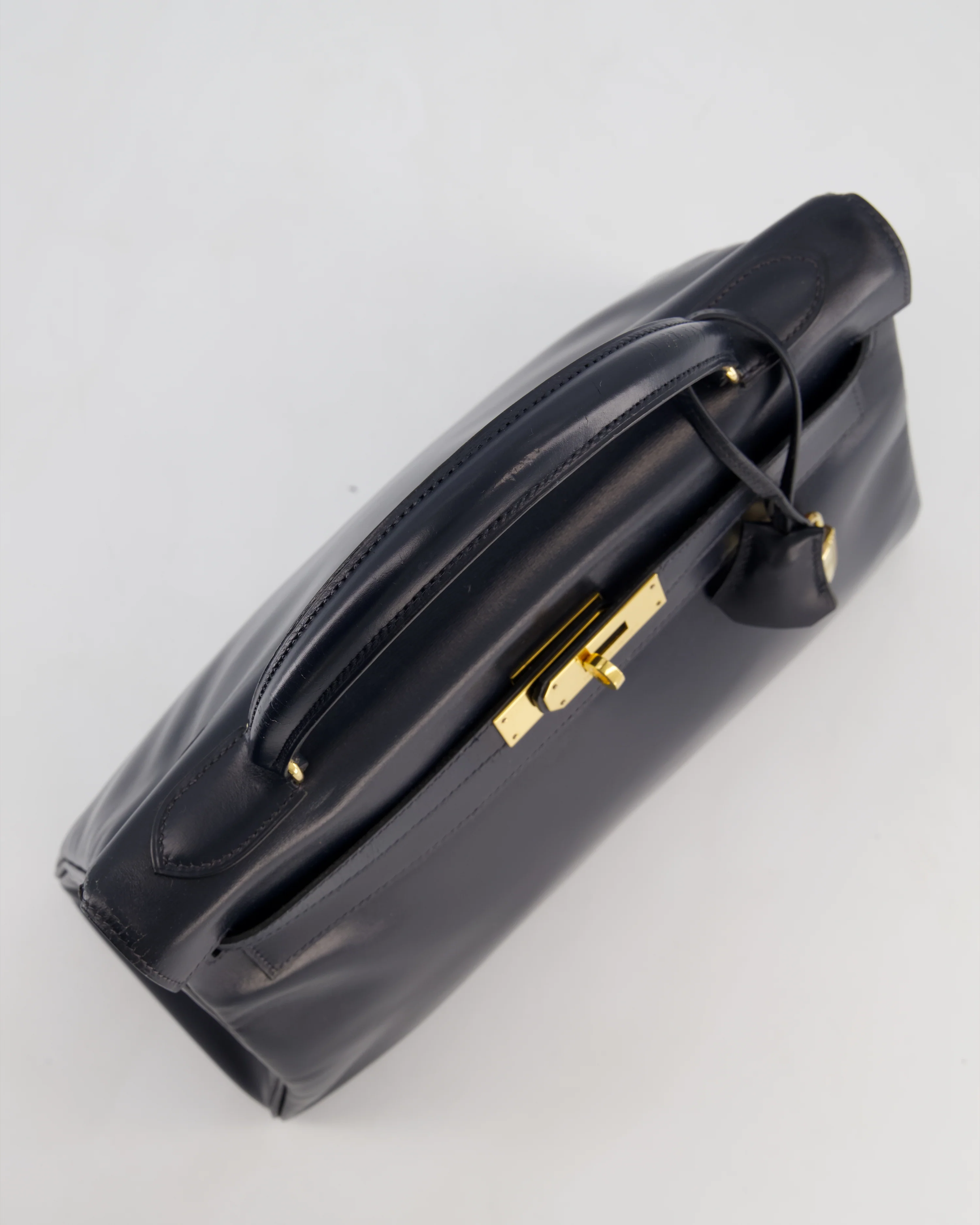 *RARE* Hermès Vintage Kelly 32 Retourne Bag in Bleu Navy Box Calf Leather with Gold Hardware - Image 16