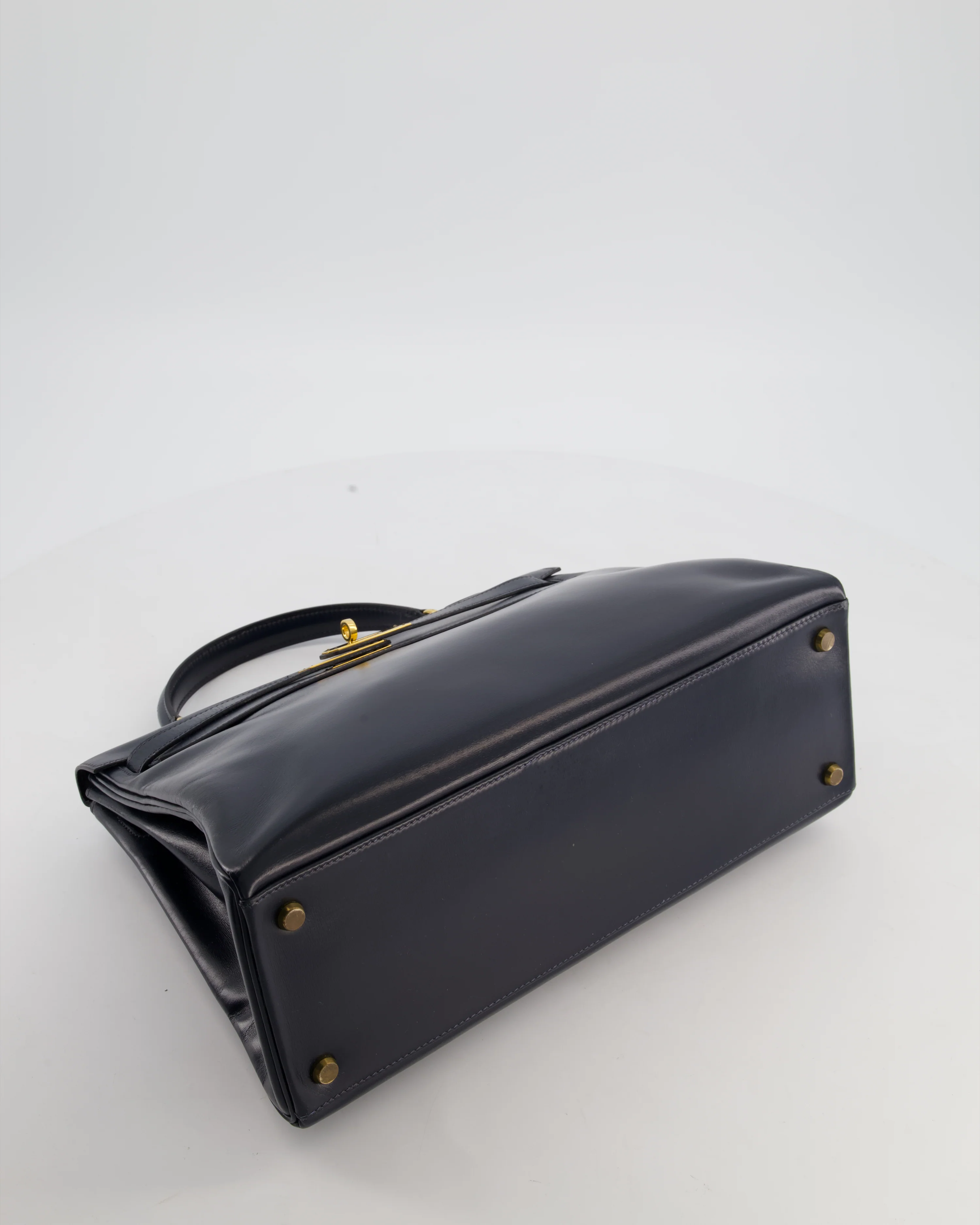 *RARE* Hermès Vintage Kelly 32 Retourne Bag in Bleu Navy Box Calf Leather with Gold Hardware - Image 21