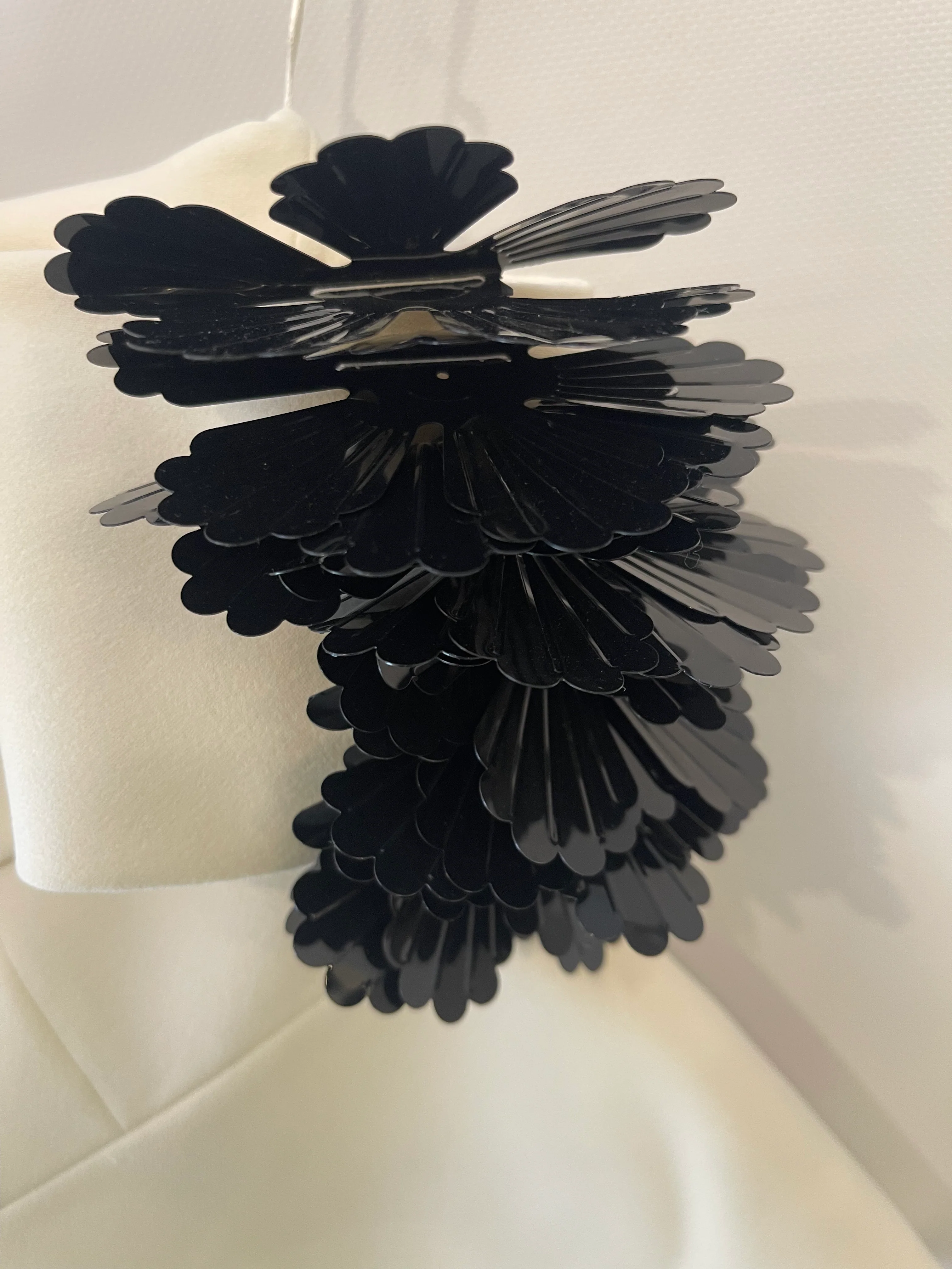 Safiyaa White Off Shoulder Top with Black Floral Embellishment Detail Size UK 14 - Image 14