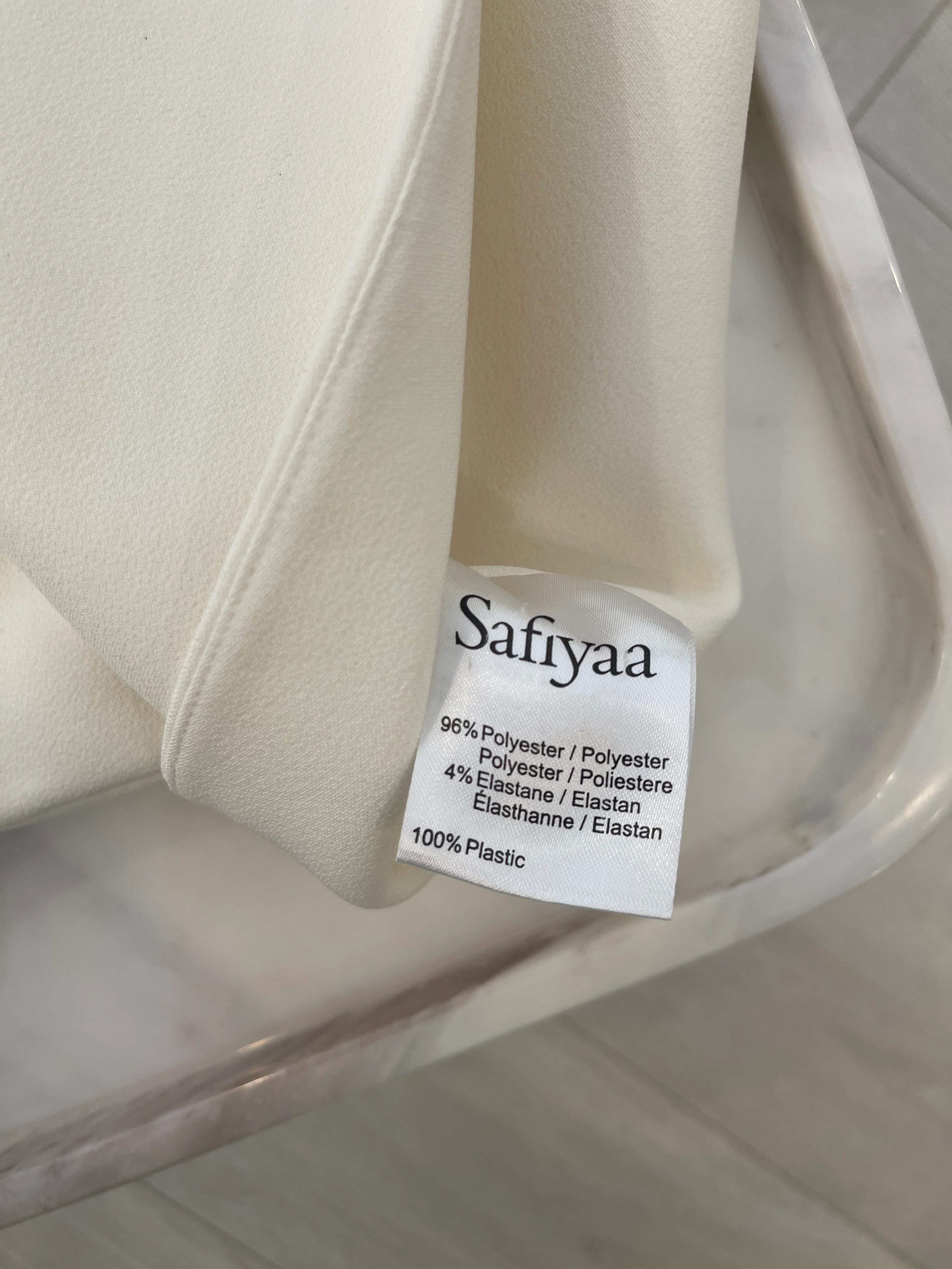 Safiyaa White Off Shoulder Top with Black Floral Embellishment Detail Size UK 14 - Image 16