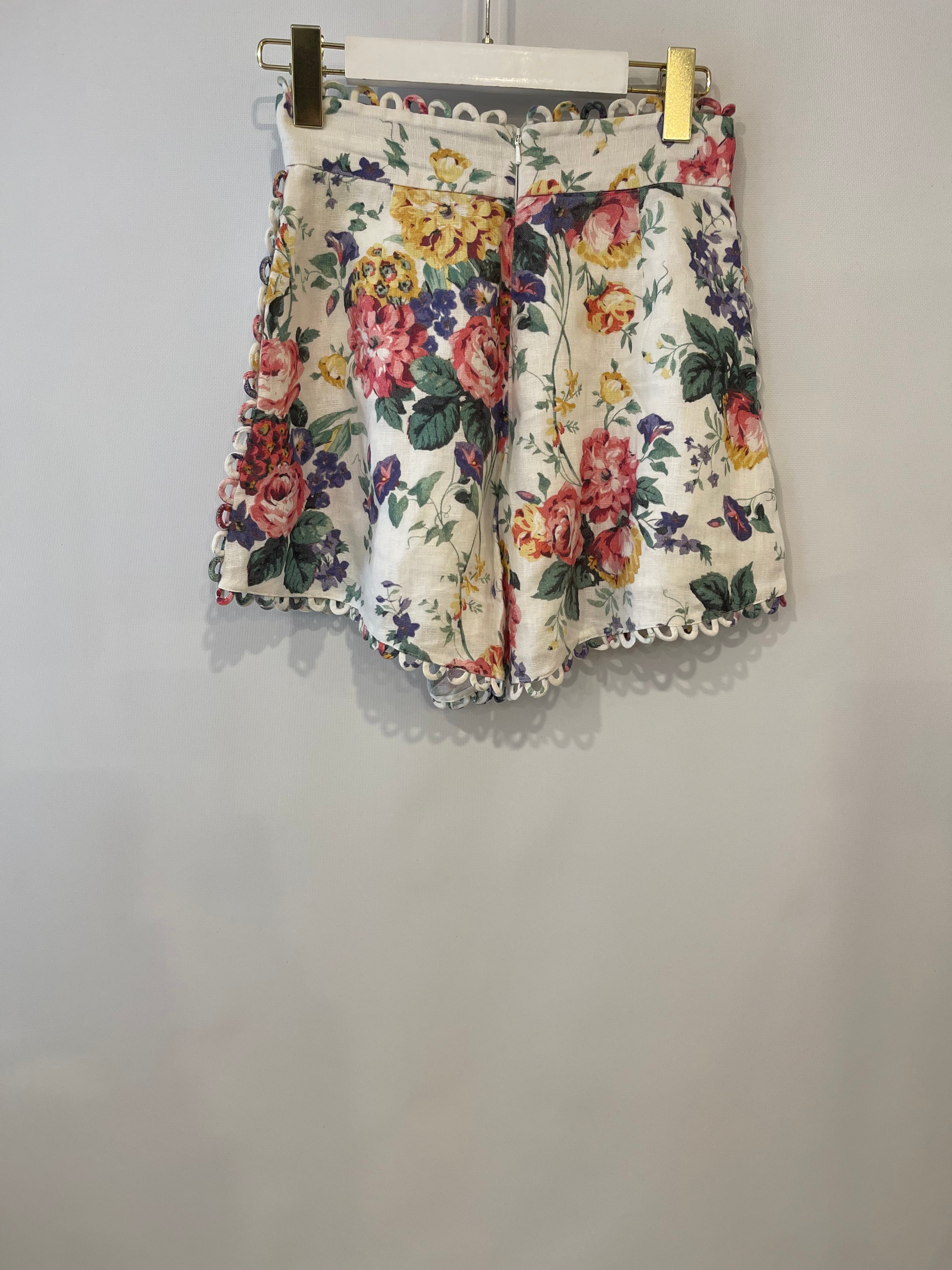 Zimmermann White Multicoloured Floral Linen Shorts and Crop Top Set Size 0 (UK 8) - Image 14
