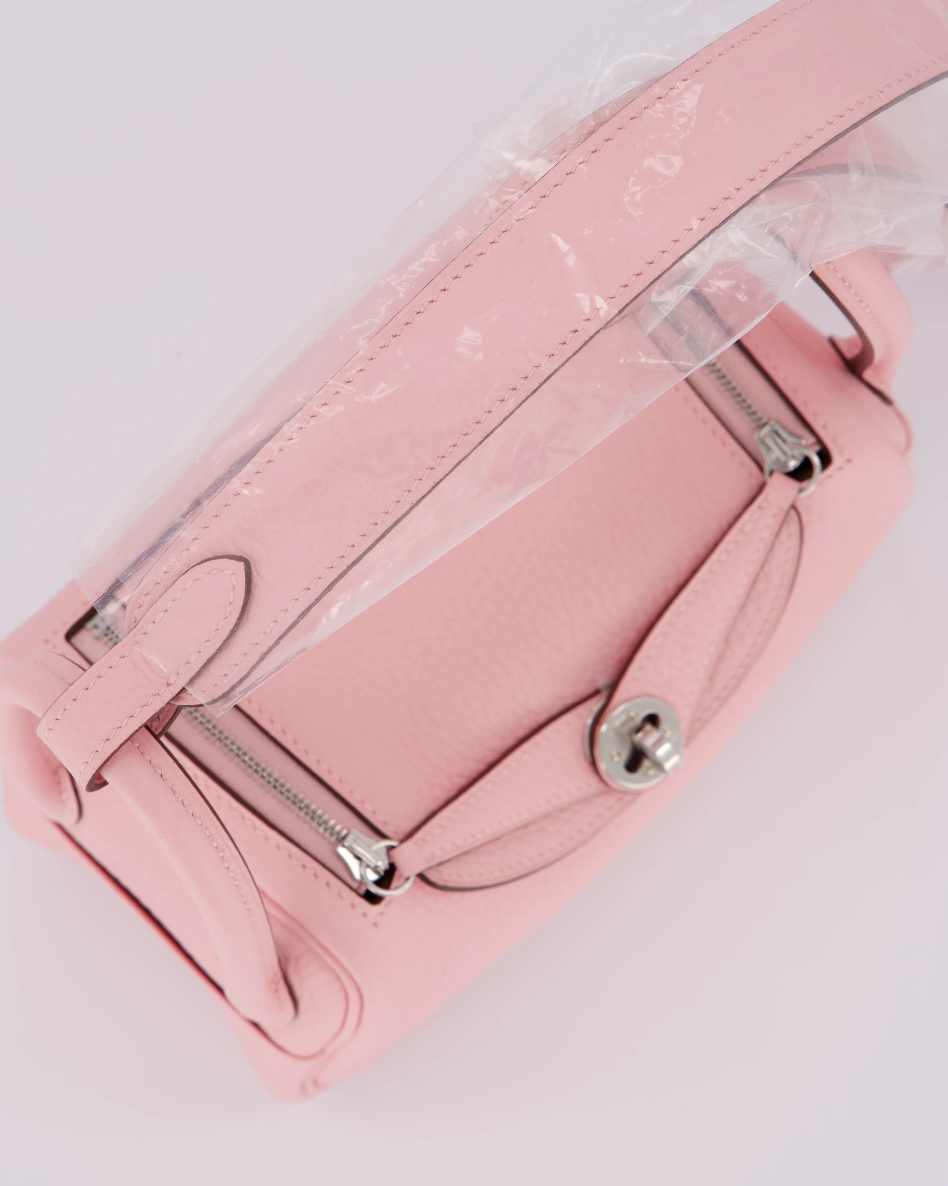 *SUPER HOT* Hermès Mini Lindy II Bag in Rose Sakura Taurillon Clemence Leather with Palladium Hardware - Image 12