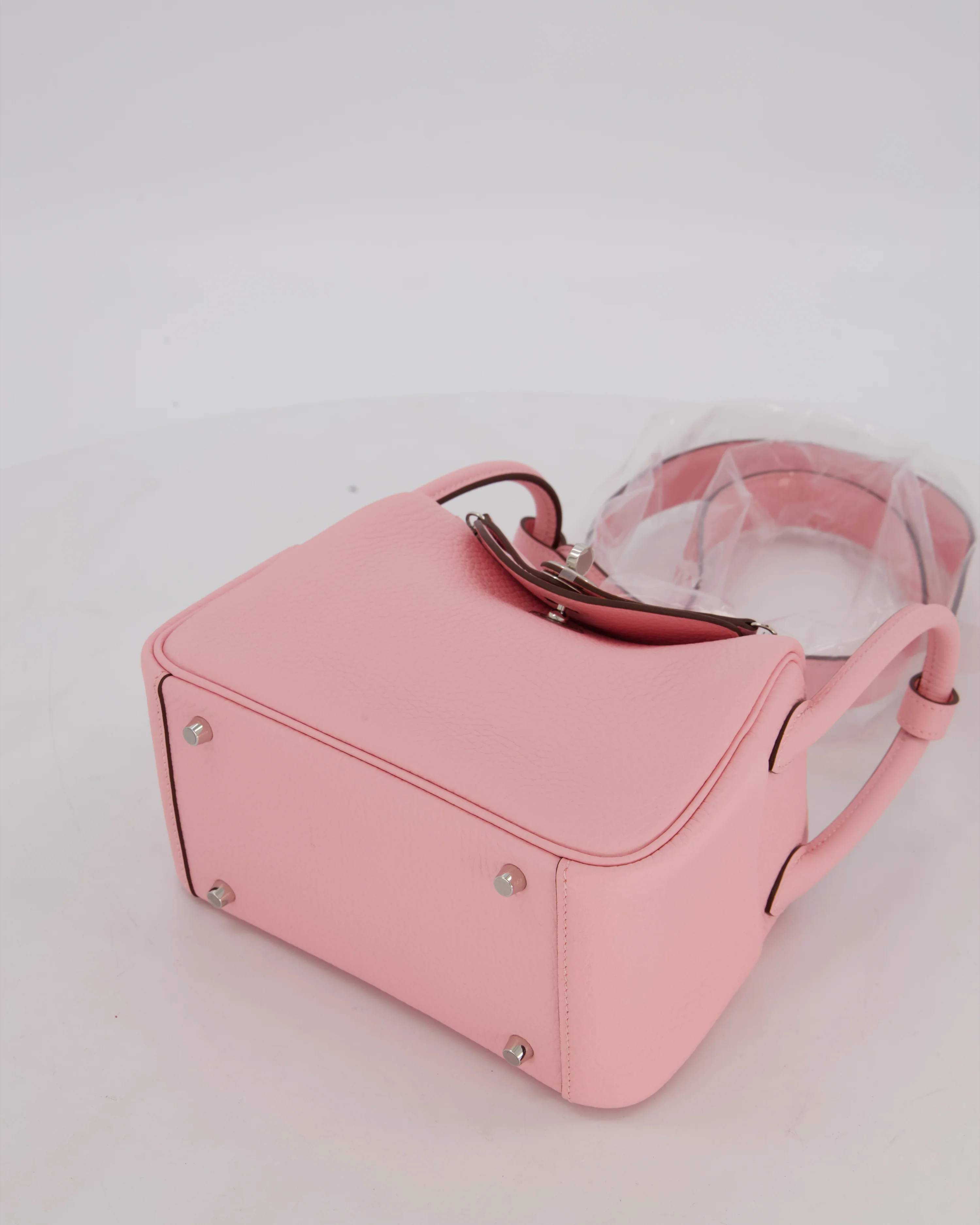 *SUPER HOT* Hermès Mini Lindy II Bag in Rose Sakura Taurillon Clemence Leather with Palladium Hardware - Image 19