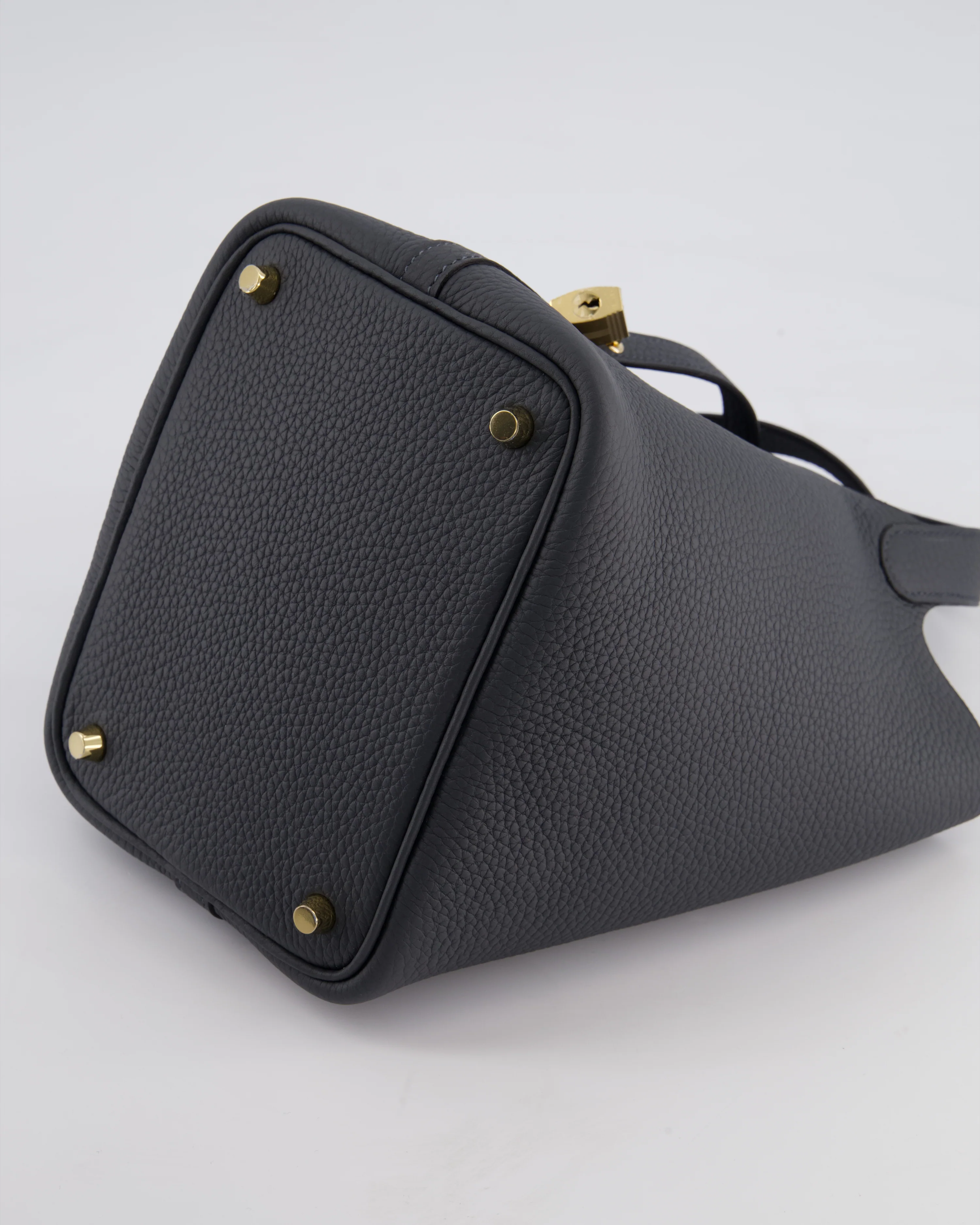 *HOT* Hermès Picotin Lock 18 Bag in Gris Misty Clemence Leather with Permabrass Hardware - Image 17