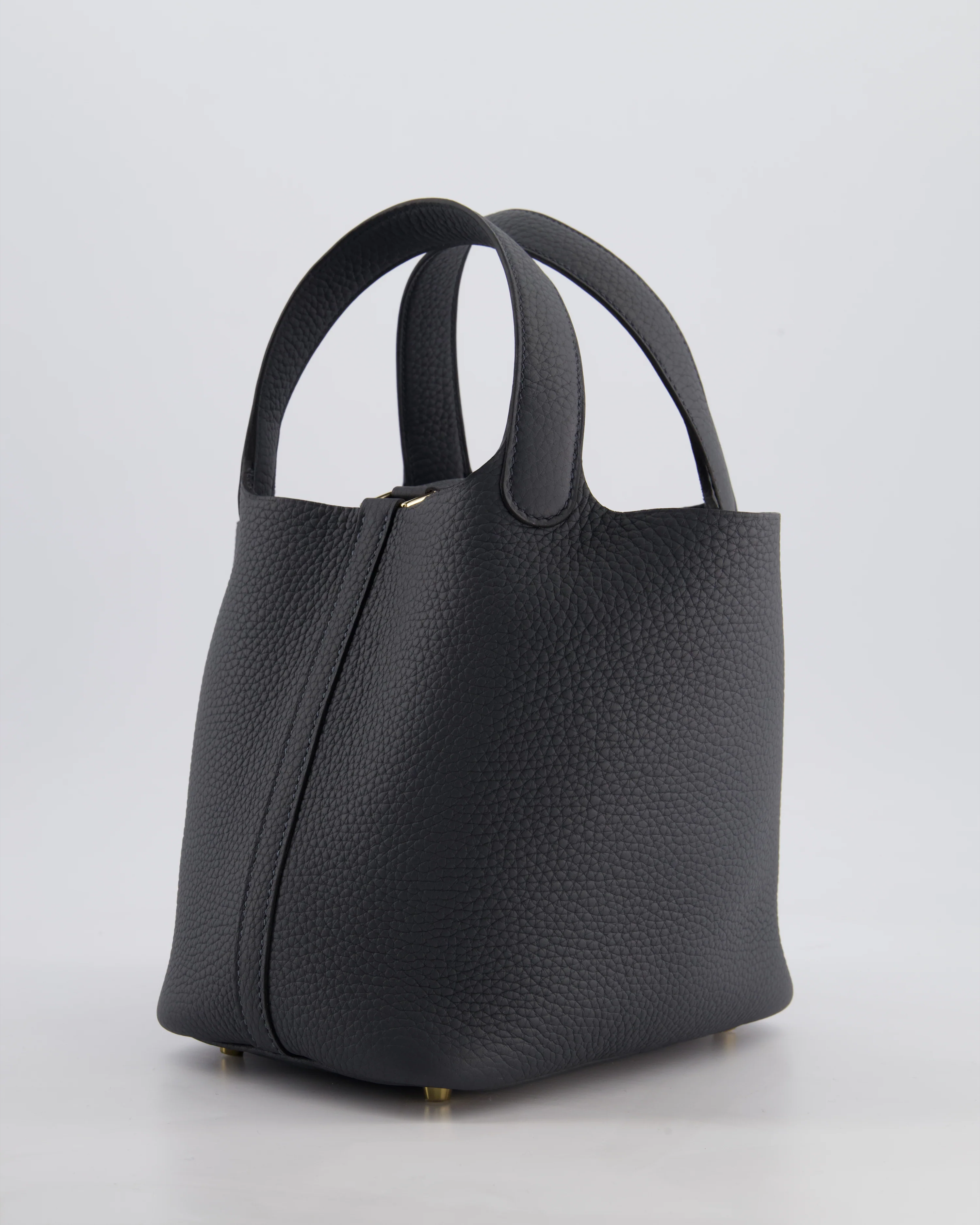 *HOT* Hermès Picotin Lock 18 Bag in Gris Misty Clemence Leather with Permabrass Hardware - Image 4