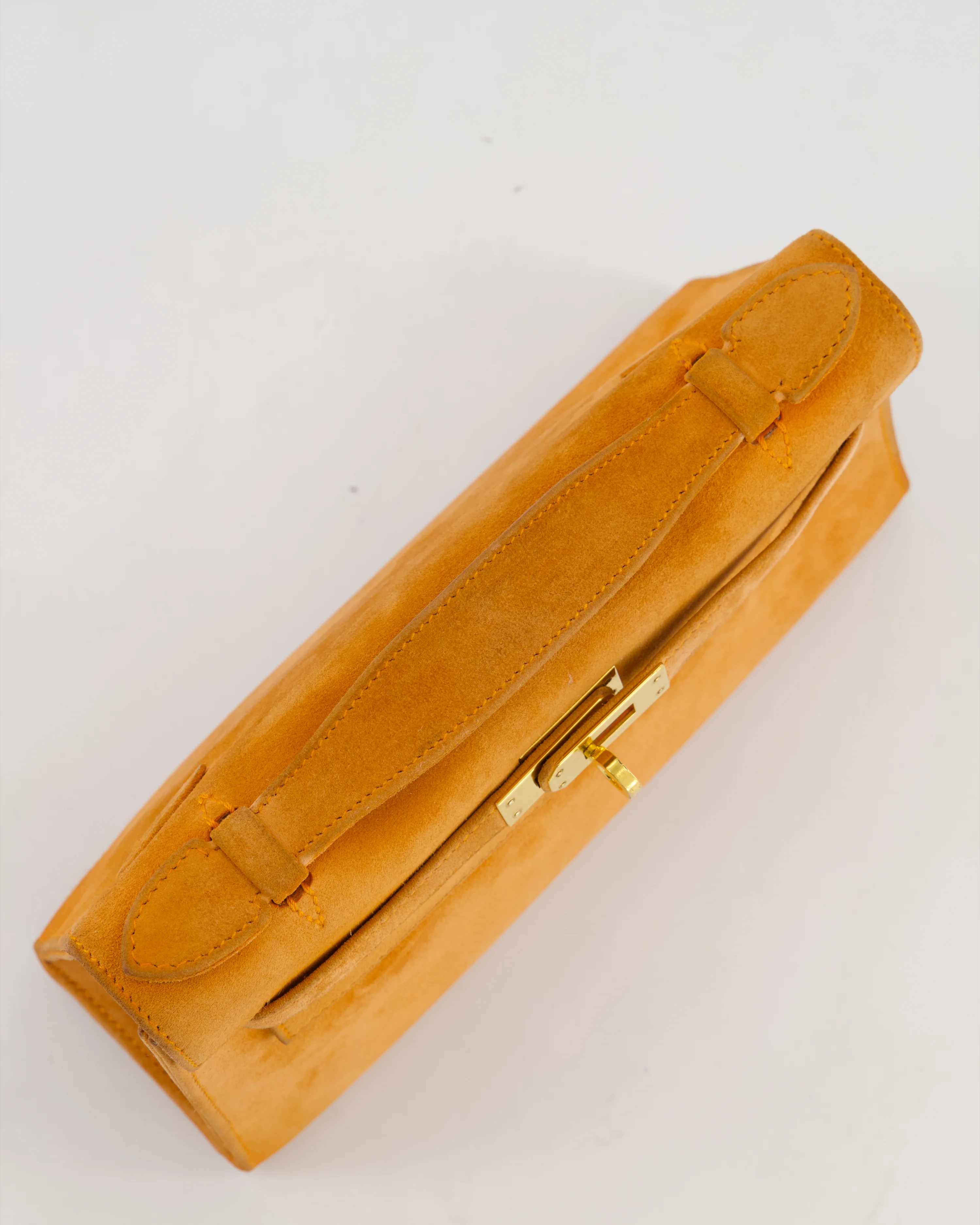 *SUPER RARE VINTAGE* Hermès Vintage Mini Kelly Pochette Bag in Orange Veau Doblis Leather with Gold Hardware - Image 20