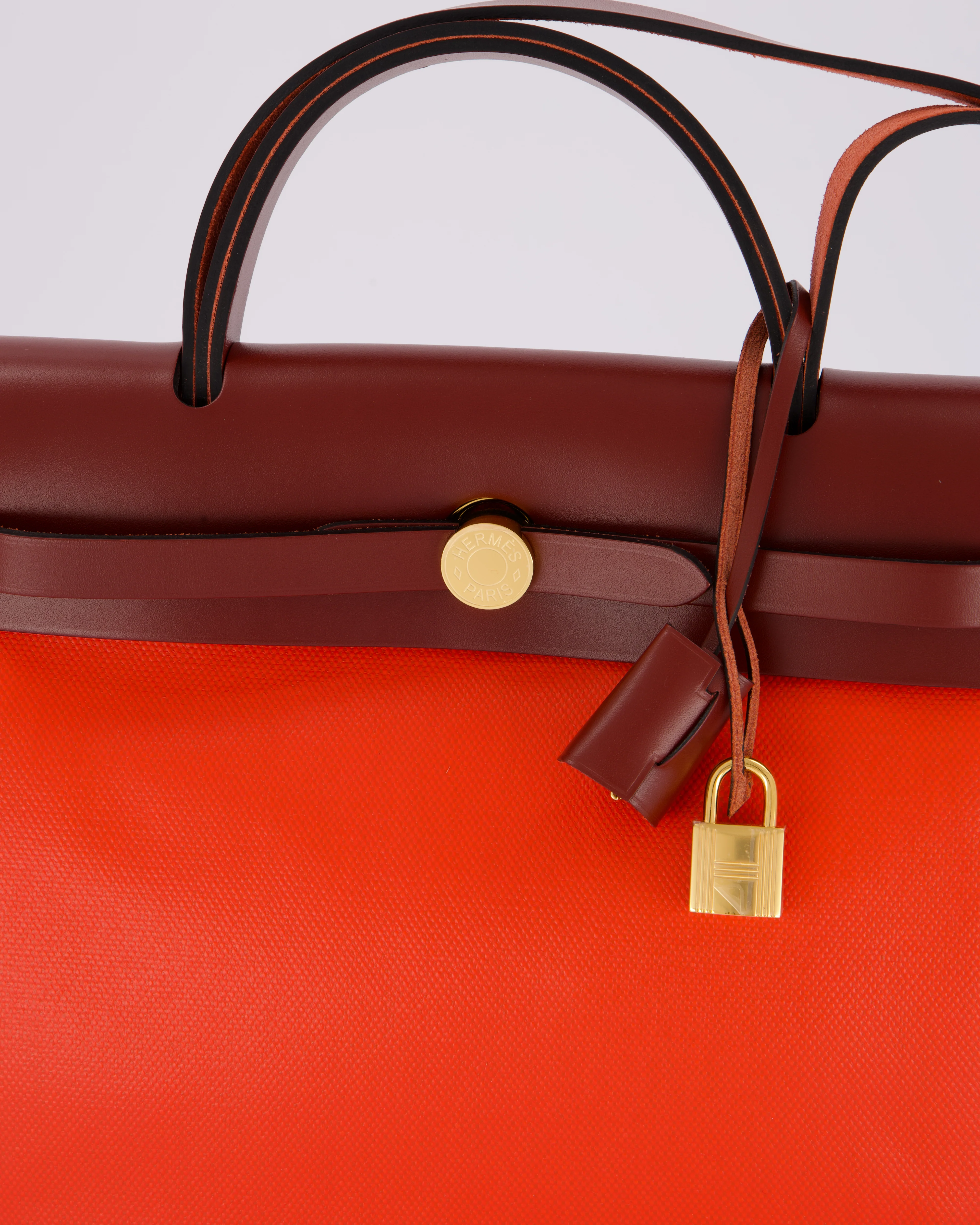 Hermès Herbag 31 in Orange Mecano Toile H Berline Coated Canvas and Rouge H Vache Hunter Leather with Gold Hardware - Image 12