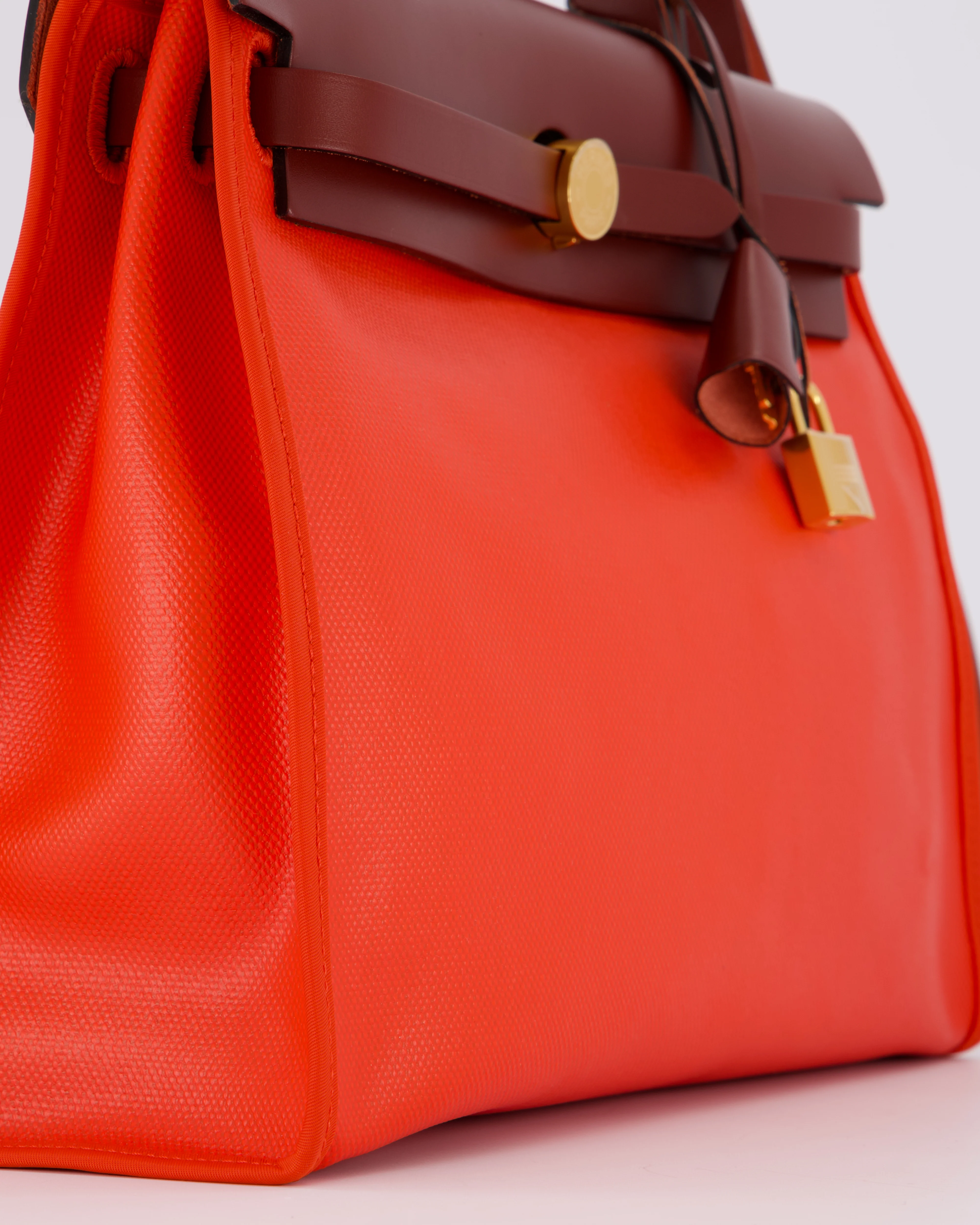 Hermès Herbag 31 in Orange Mecano Toile H Berline Coated Canvas and Rouge H Vache Hunter Leather with Gold Hardware - Image 13