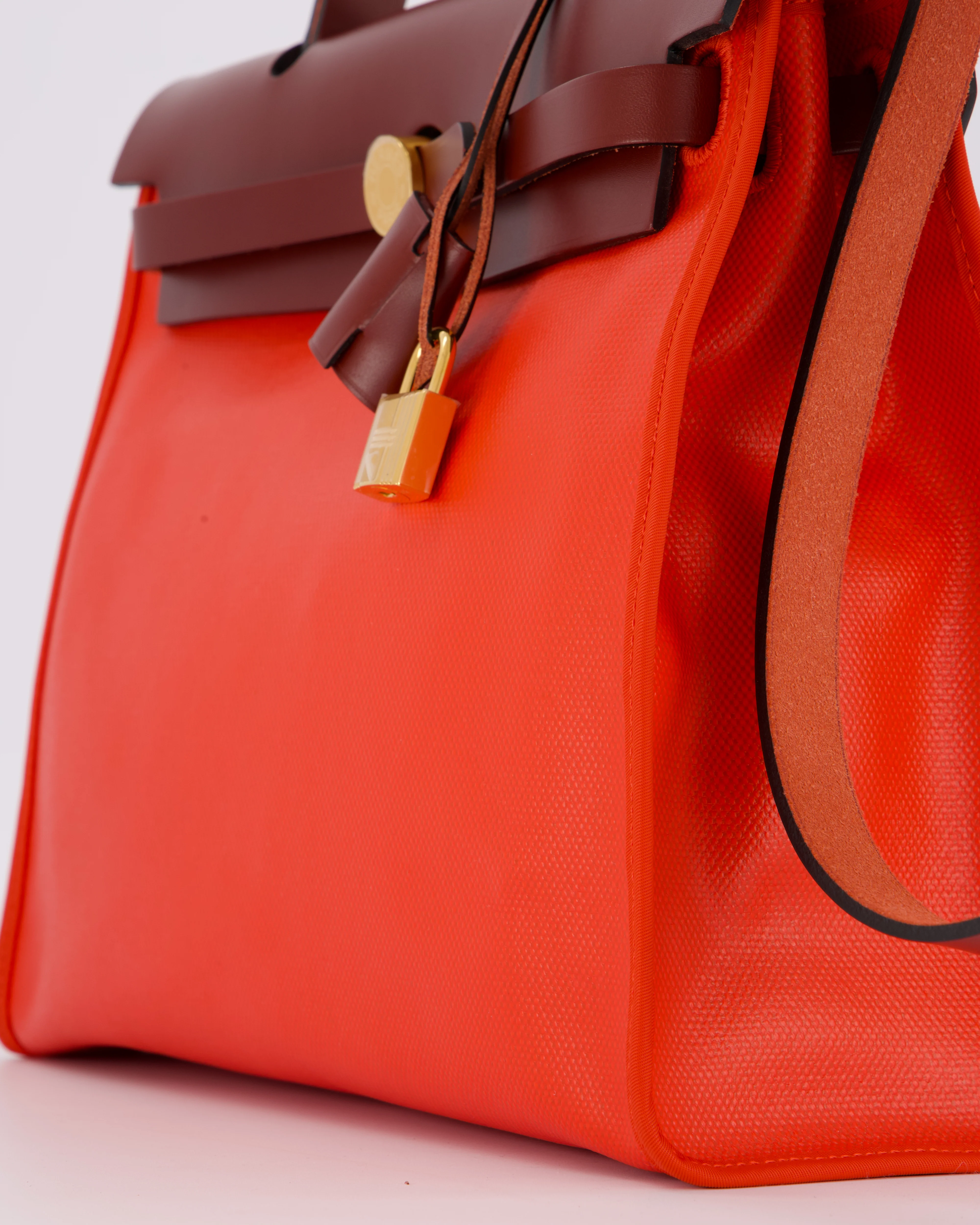 Hermès Herbag 31 in Orange Mecano Toile H Berline Coated Canvas and Rouge H Vache Hunter Leather with Gold Hardware - Image 14