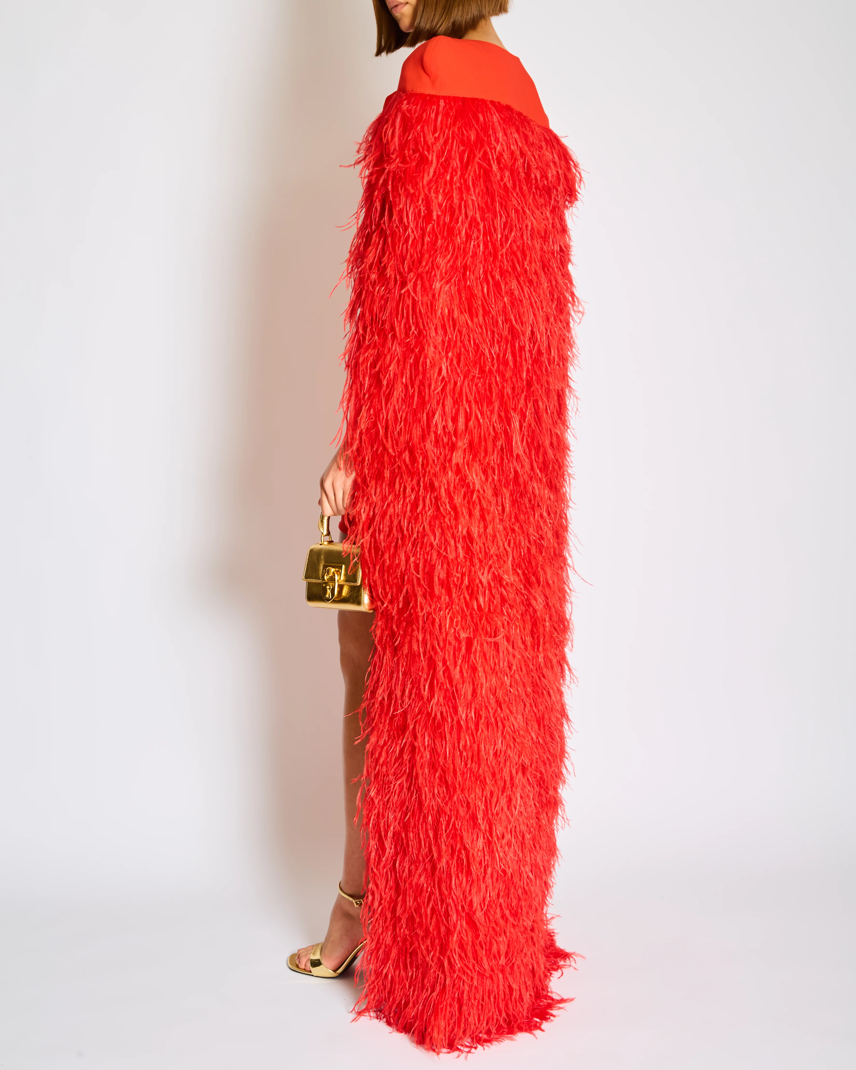 Tom Ford Coral Ostrich Feather Cape Size IT 36 (UK 4) - Image 4