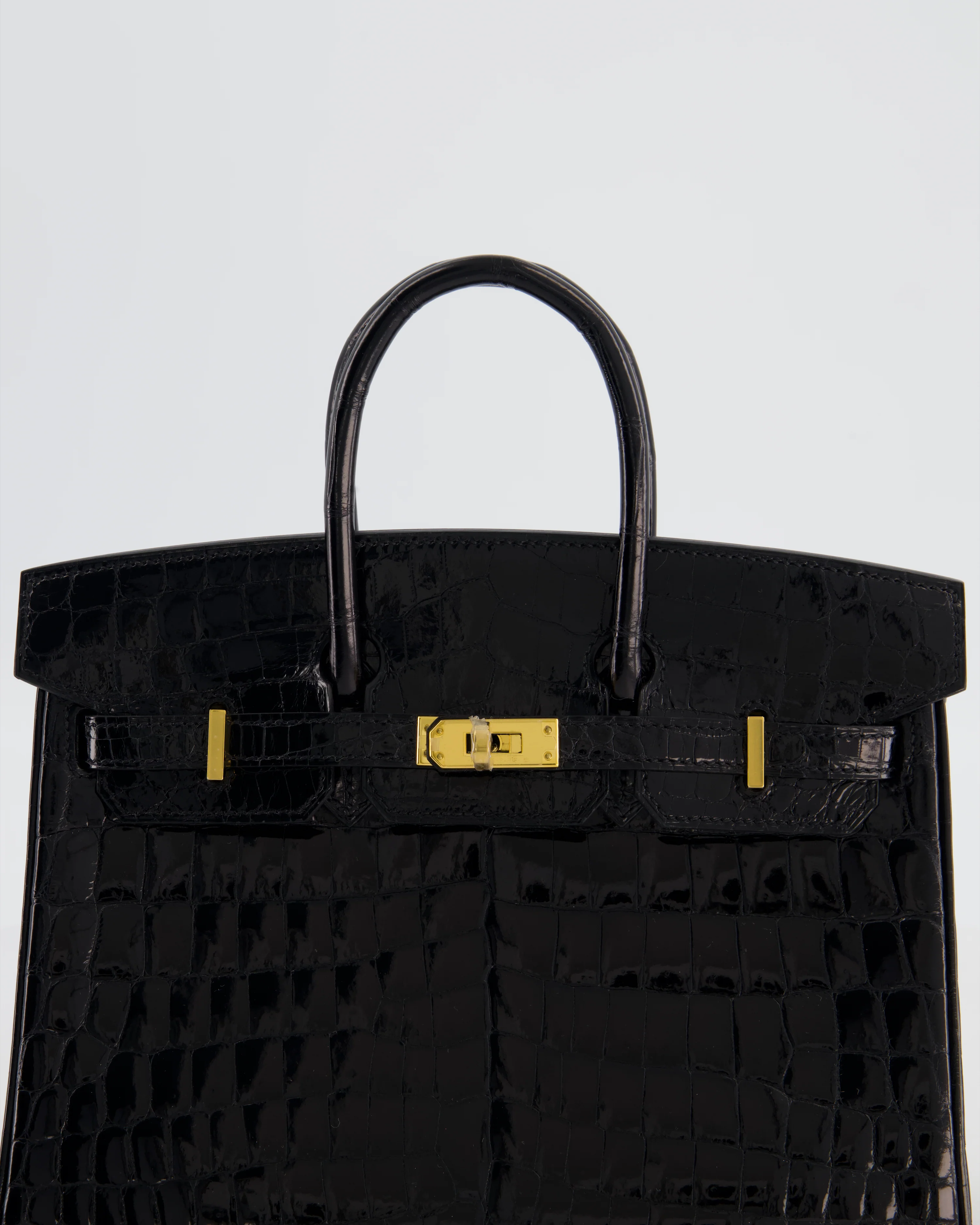 *ULTRA RARE* Hermès Birkin 25 Retourne Bag in Noir Shiny Crocodile Niloticus Leather with Gold Hardware - Image 15