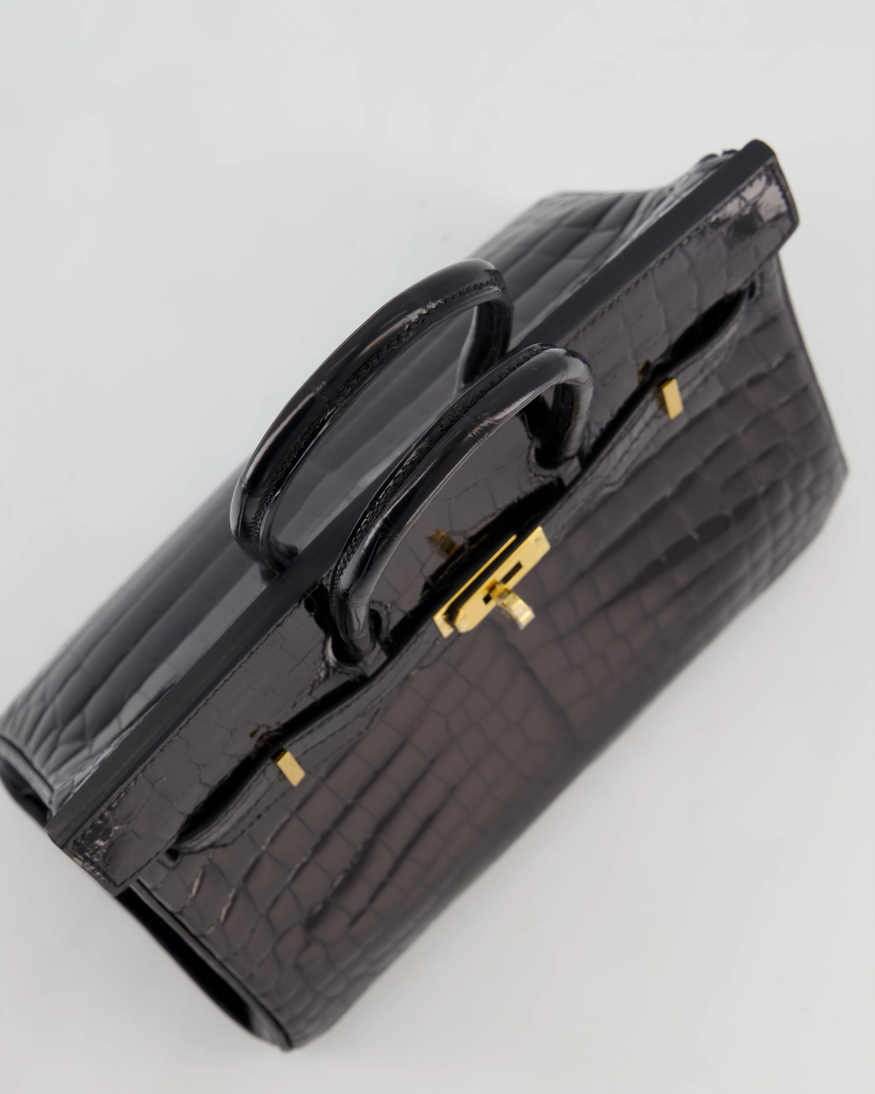 *ULTRA RARE* Hermès Birkin 25 Retourne Bag in Noir Shiny Crocodile Niloticus Leather with Gold Hardware - Image 16