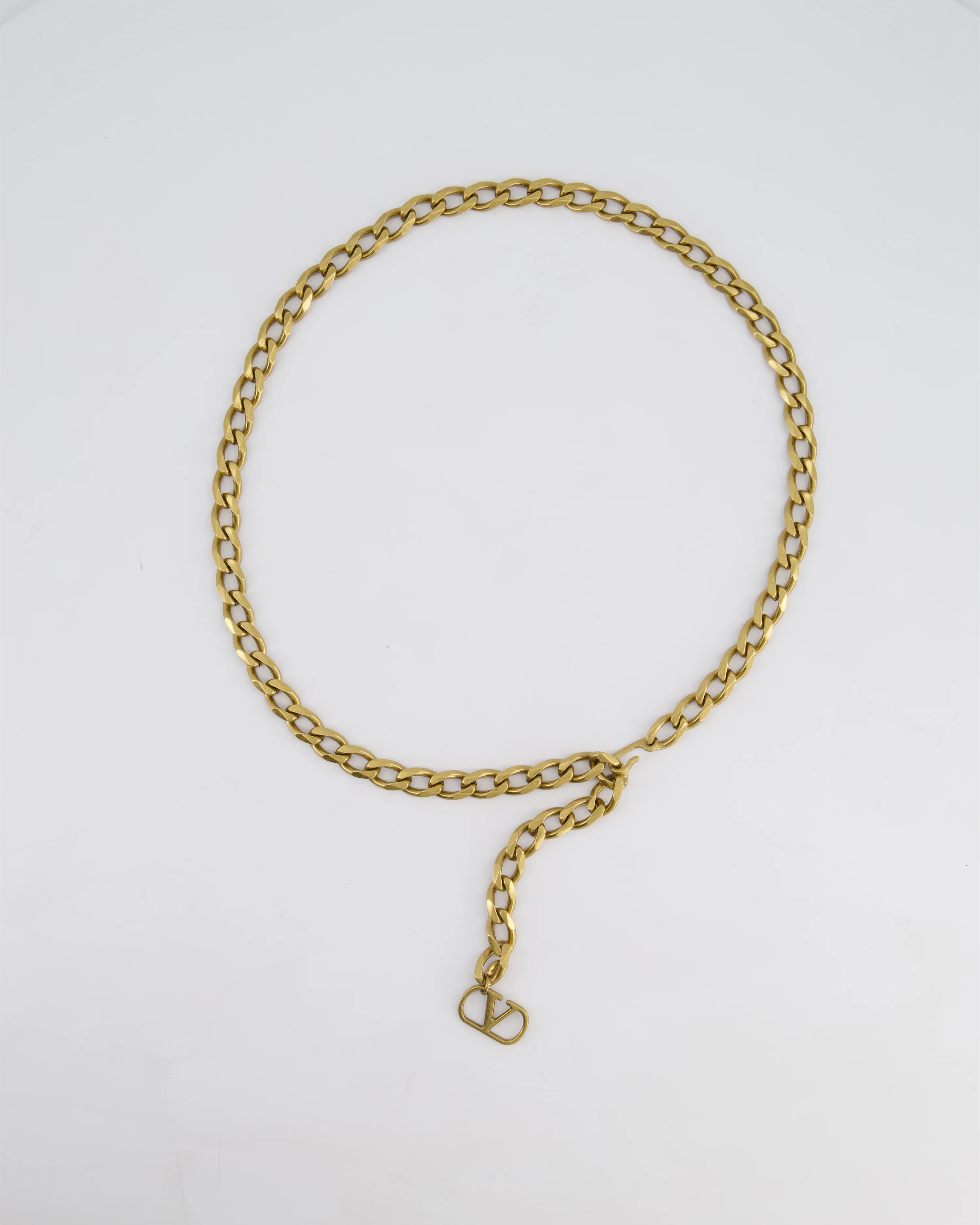Valentino Antique Gold Chain Belt with V Logo Detail - Image 5