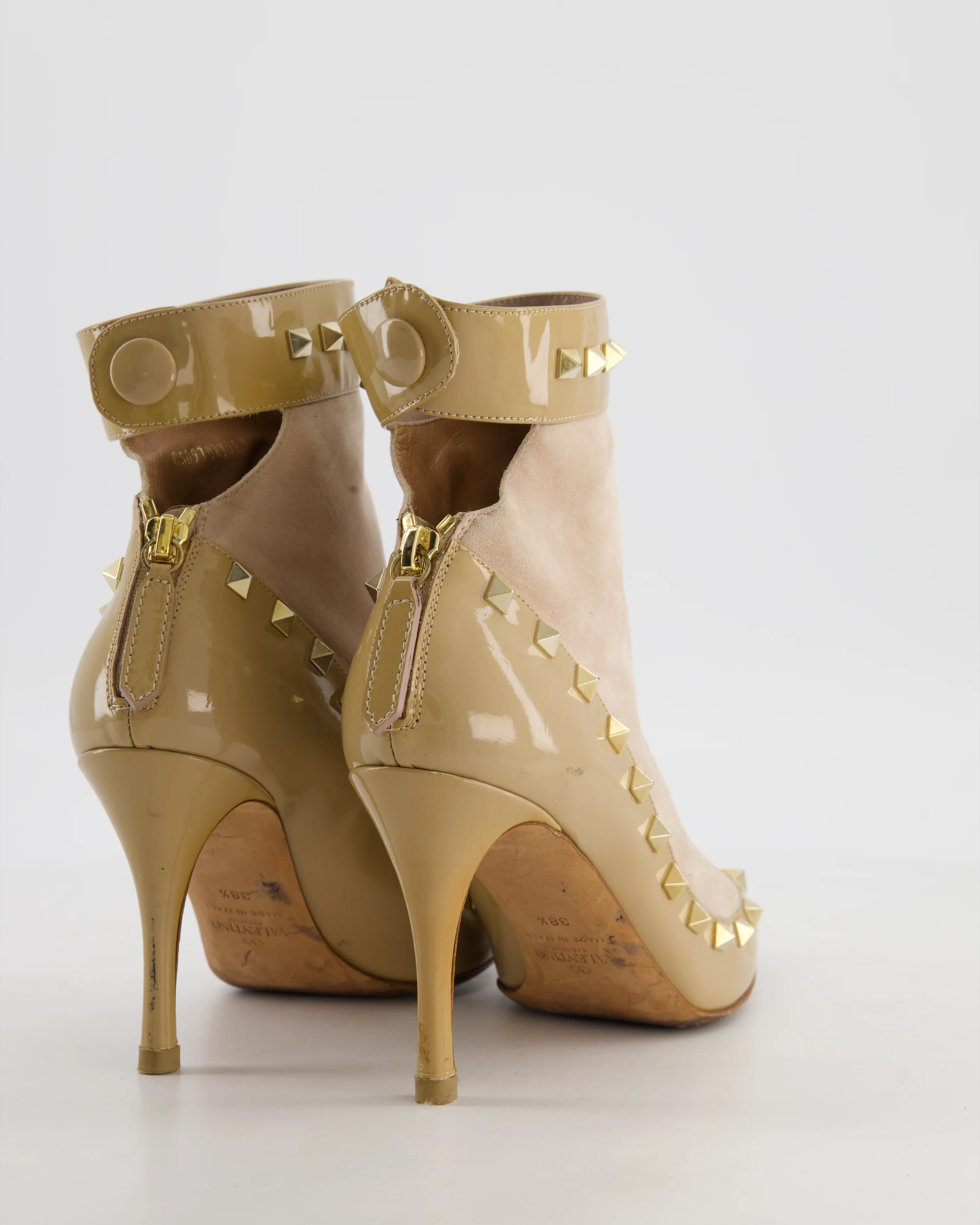 Valentino Beige Patent and Suede Rockstud Ankle Boots Shoes Size EU 38.5 - Image 3