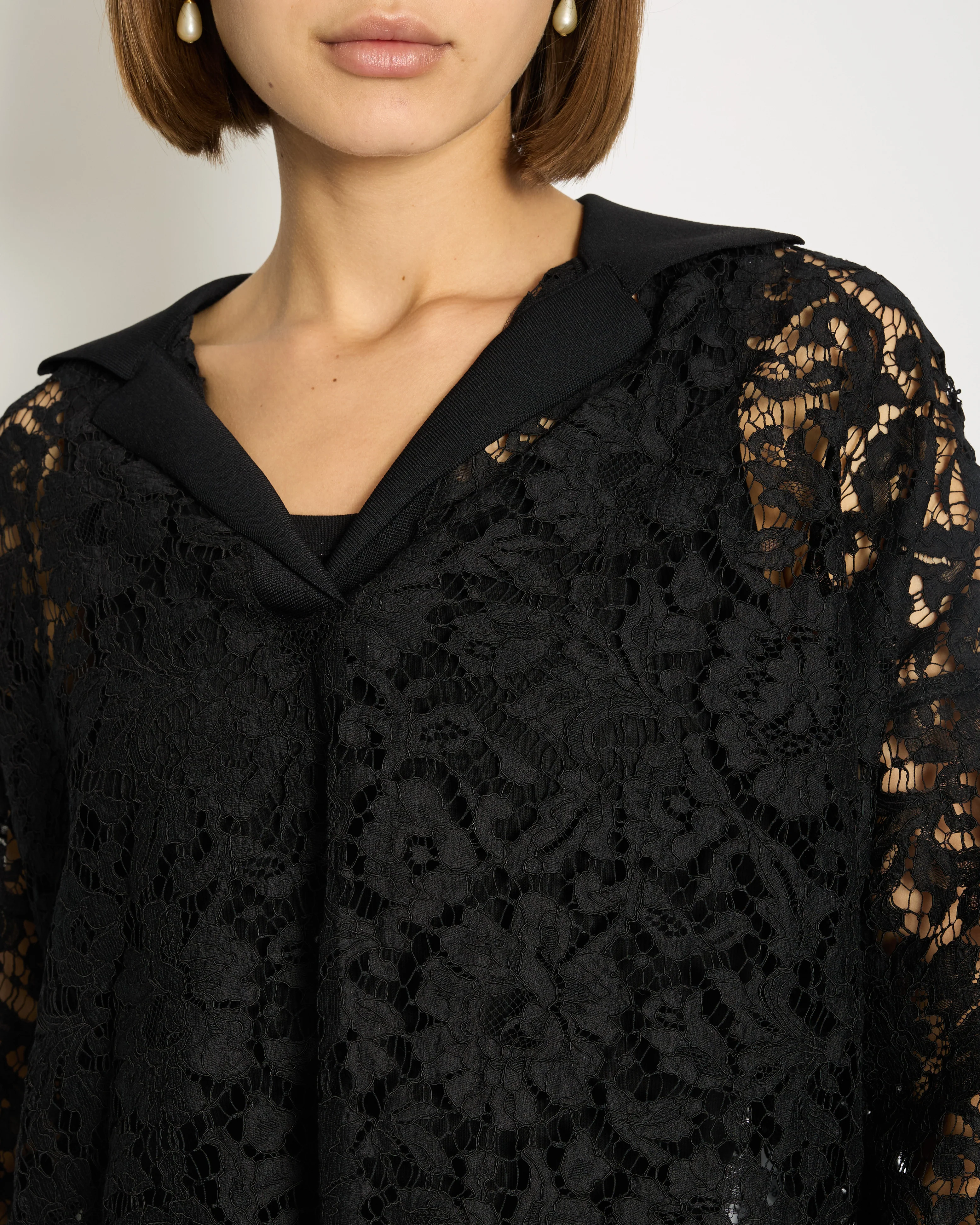 Valentino Black See-Through Lace Top with V-neck Detail Size IT 38 (UK 6) - Image 4