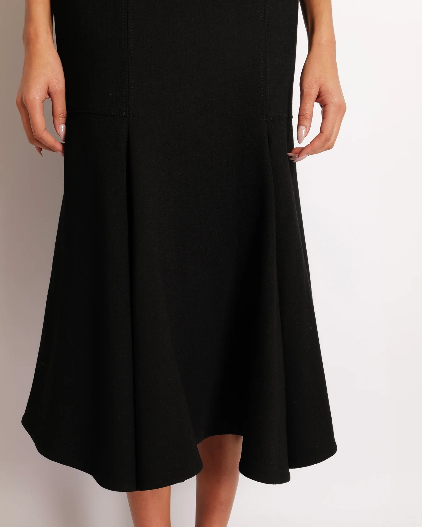 Valentino Black Wool Bandeau Maxi Dress with Pleated Details Size IT 40 (UK 8) - Image 4