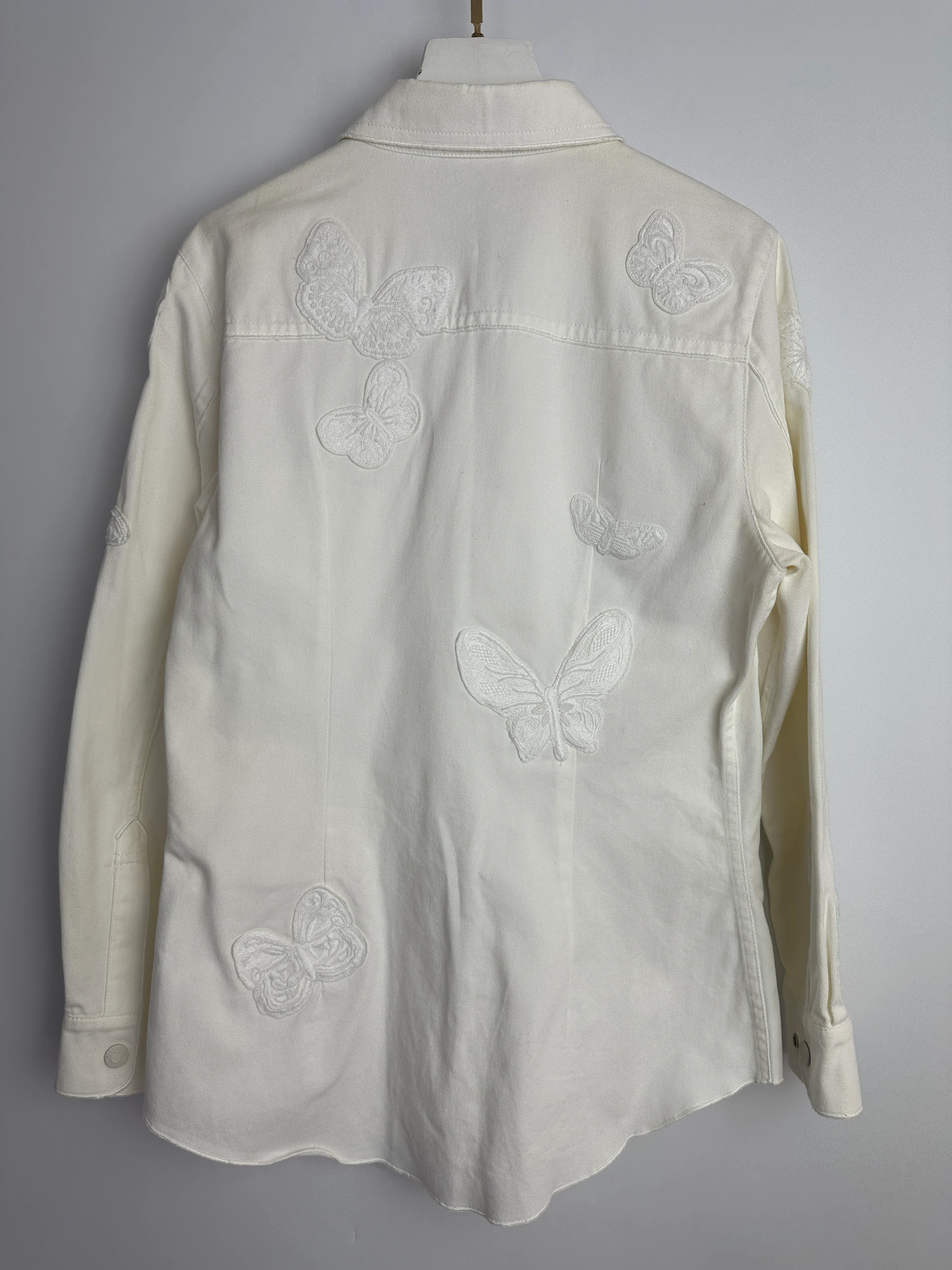 Valentino Cream Denim Long Sleeve Jacket with Butterfly Embroidery Details Size IT 46 (UK 14) - Image 12
