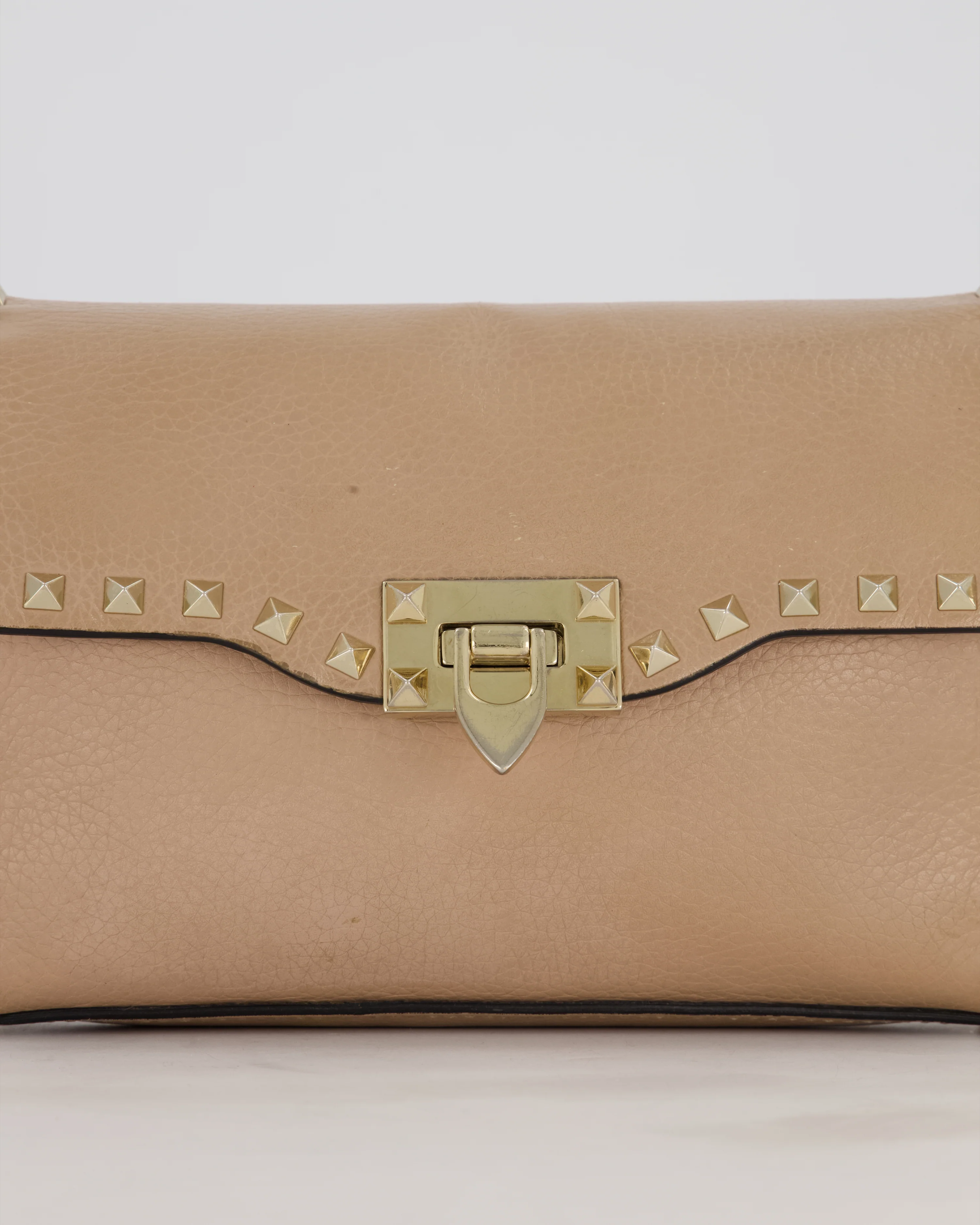 Valentino Nude Beige Rocksud Alcove Bag in Calfskin Leather with Gold Hardware - Image 15