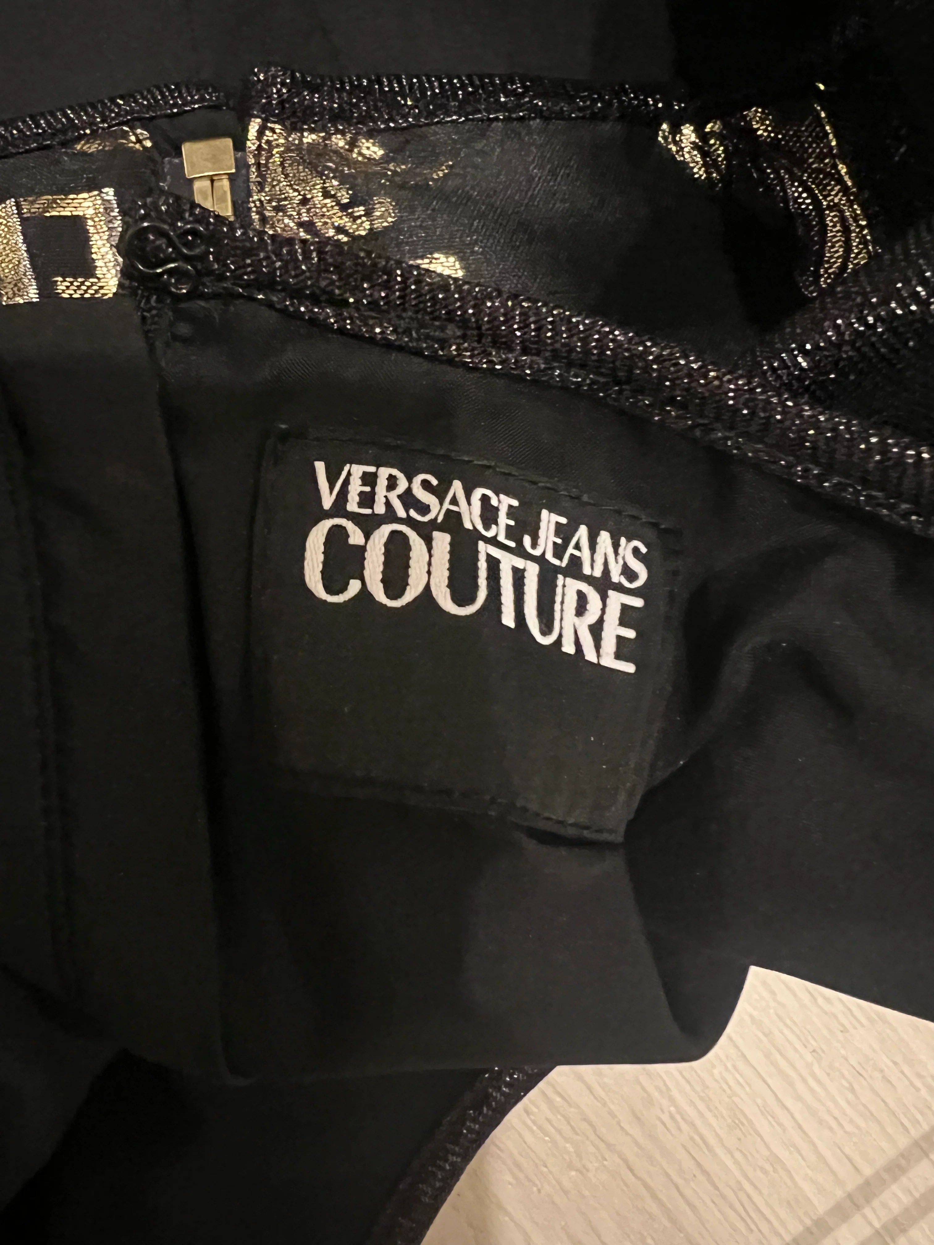 Versace Black Shimmery Corset Crop Top with Gold and Silver Metallic Baroque Prints and Gold Zipper Detail Size IT 44 (UK 12) - Image 5