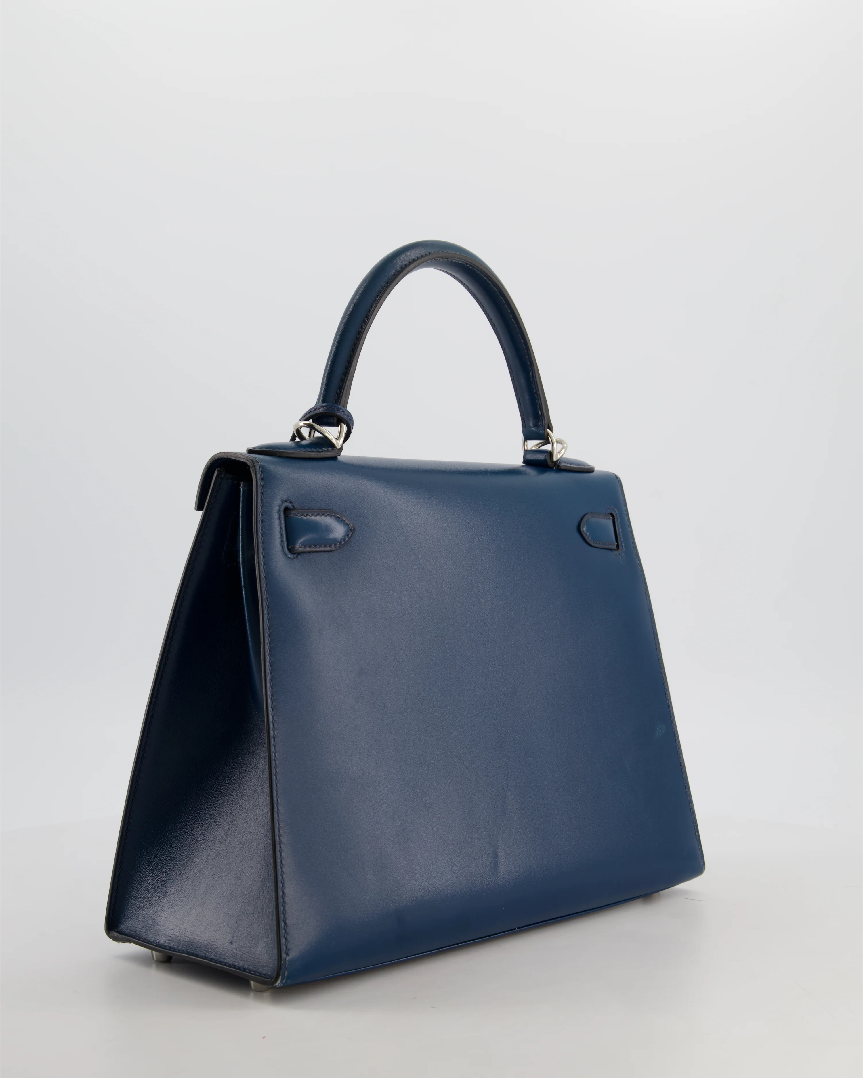 *VERY RARE* Hermès Kelly 28 Sellier Bag in Bleu De Prusse Box Calf Leather with Guilloche Palladium Hardware - Image 9
