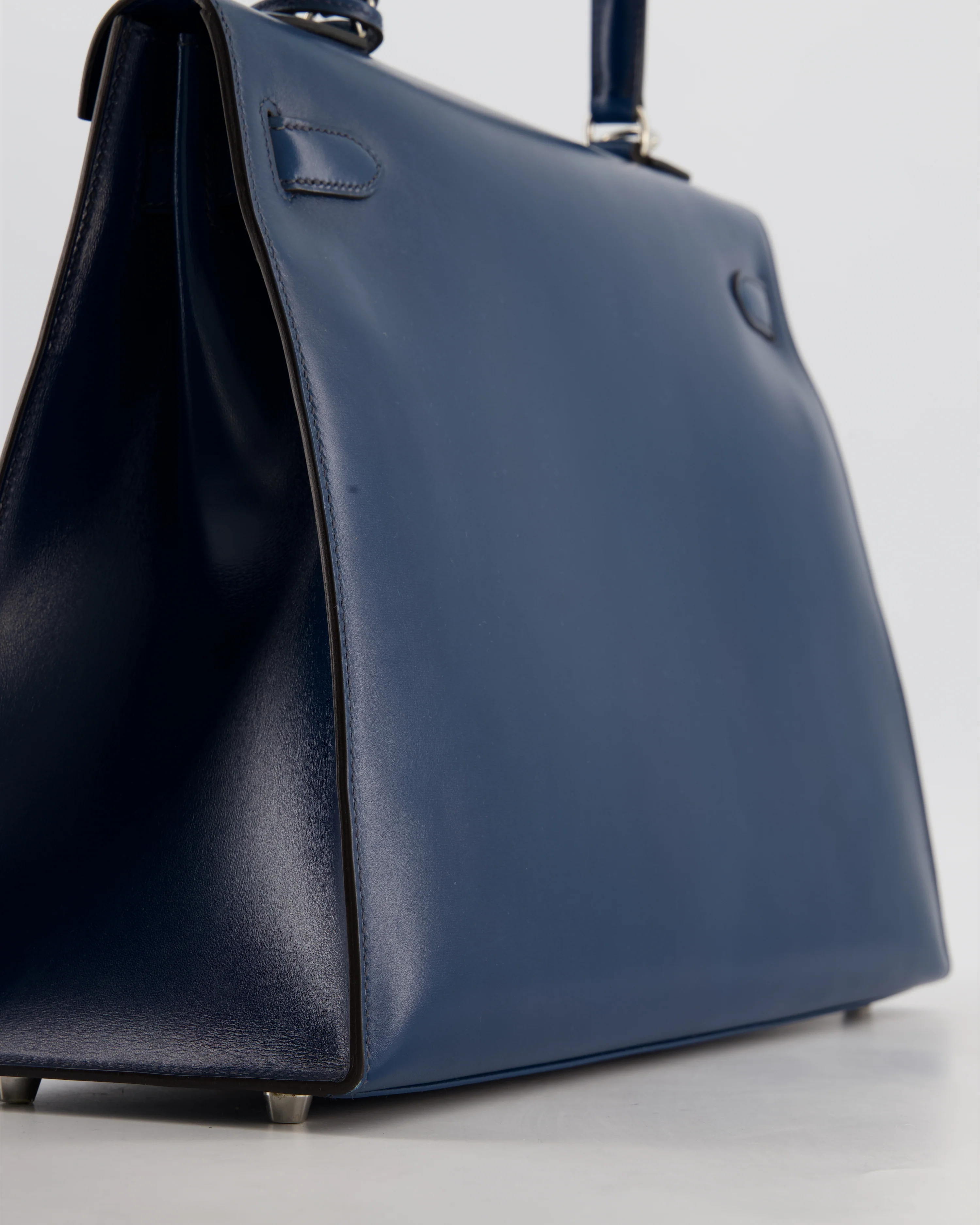 *VERY RARE* Hermès Kelly 35 Sellier Bag in Bleu De Prusse Box Calf Leather with Guilloche Palladium Hardware - Image 13