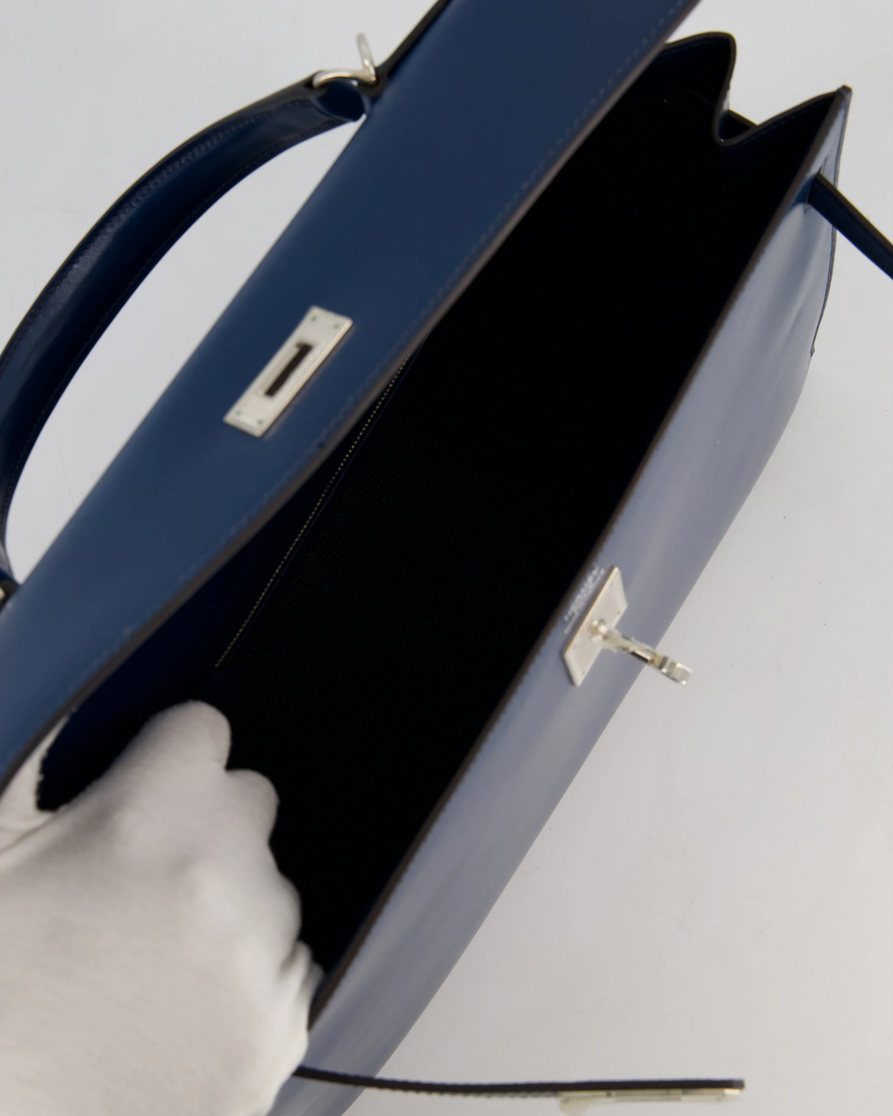 *VERY RARE* Hermès Kelly 35 Sellier Bag in Bleu De Prusse Box Calf Leather with Guilloche Palladium Hardware - Image 15