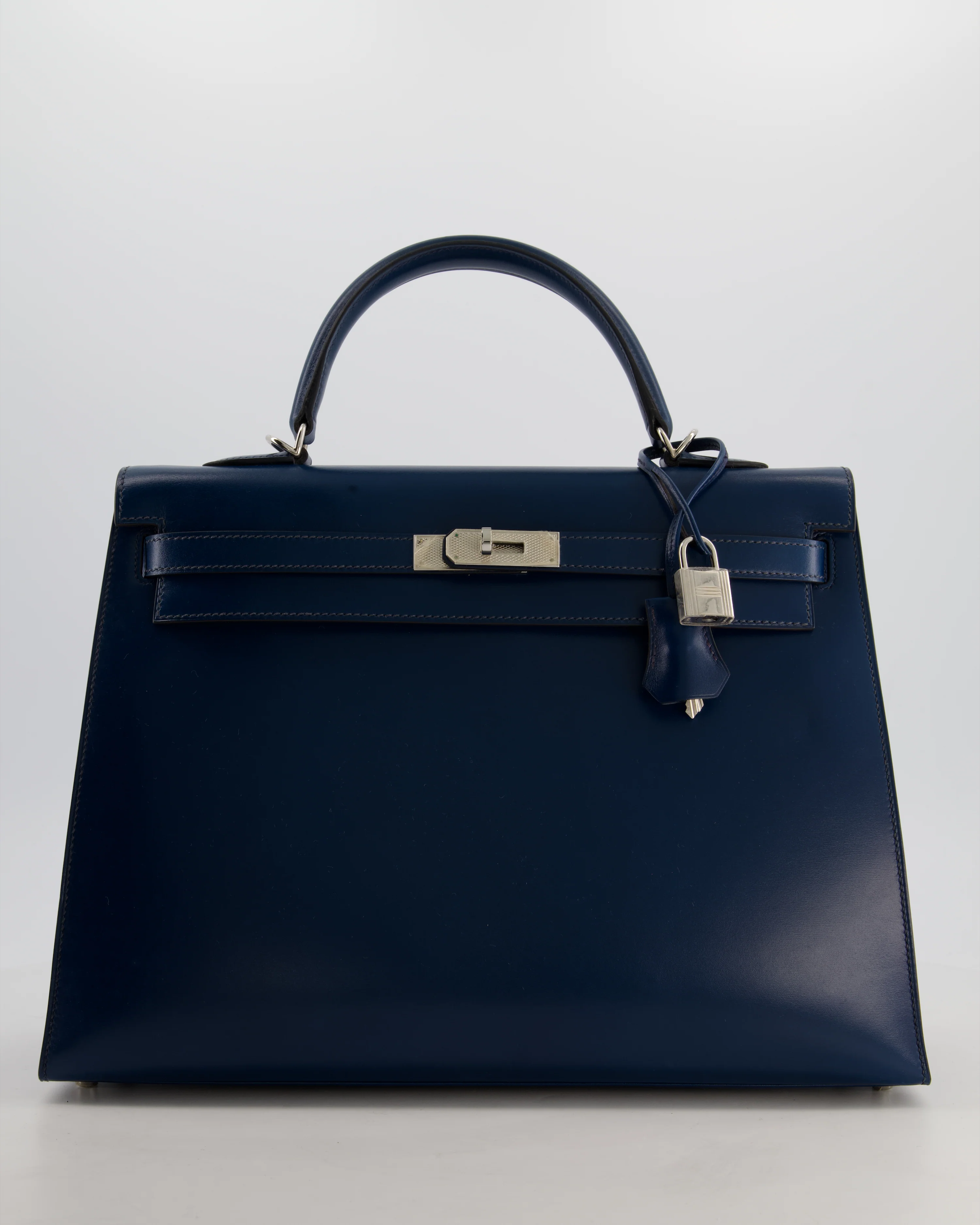 *VERY RARE* Hermès Kelly 35 Sellier Bag in Bleu De Prusse Box Calf Leather with Guilloche Palladium Hardware - Image 3