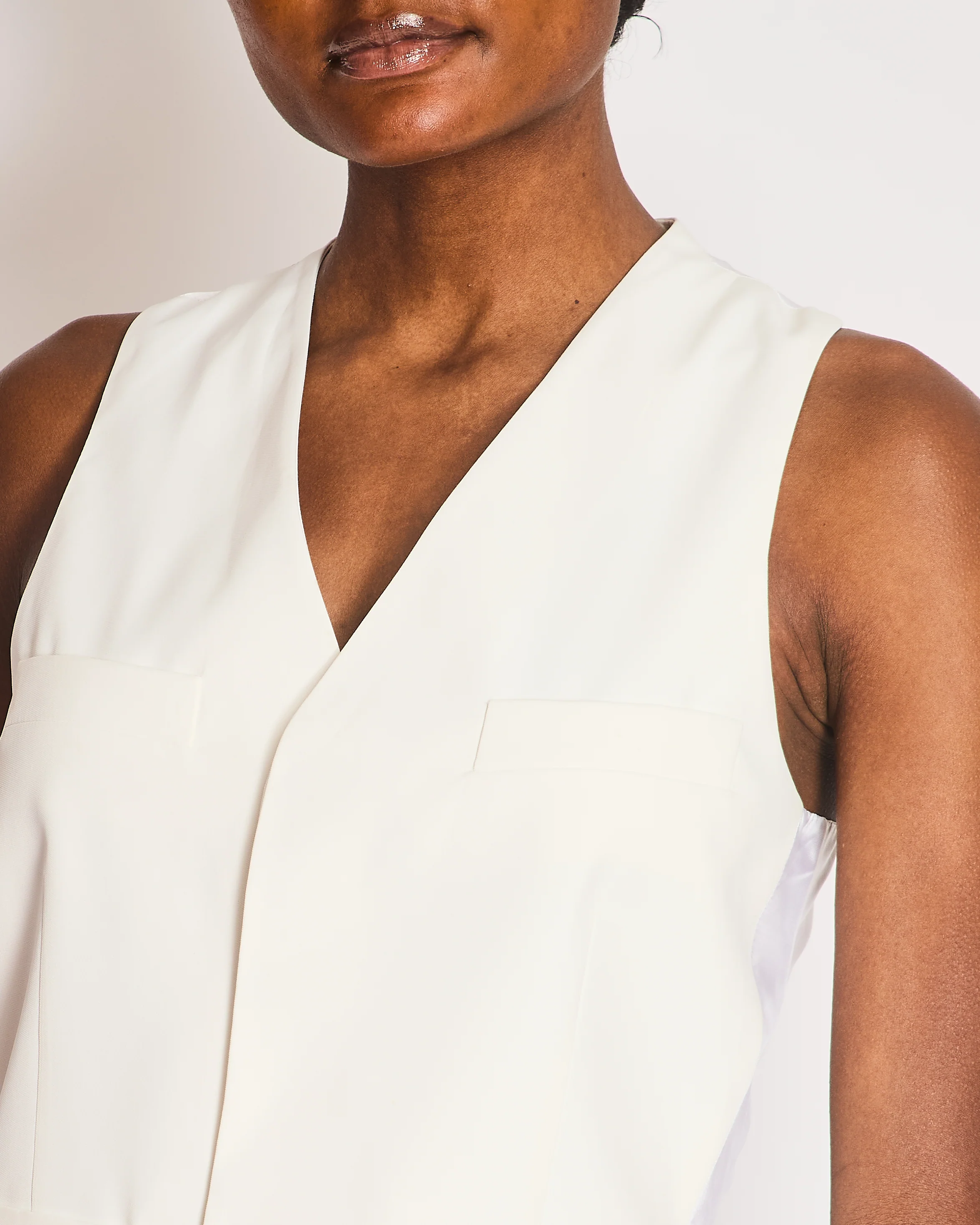 Victoria Beckham White Logo Waistcoat Size UK 8 - Image 4