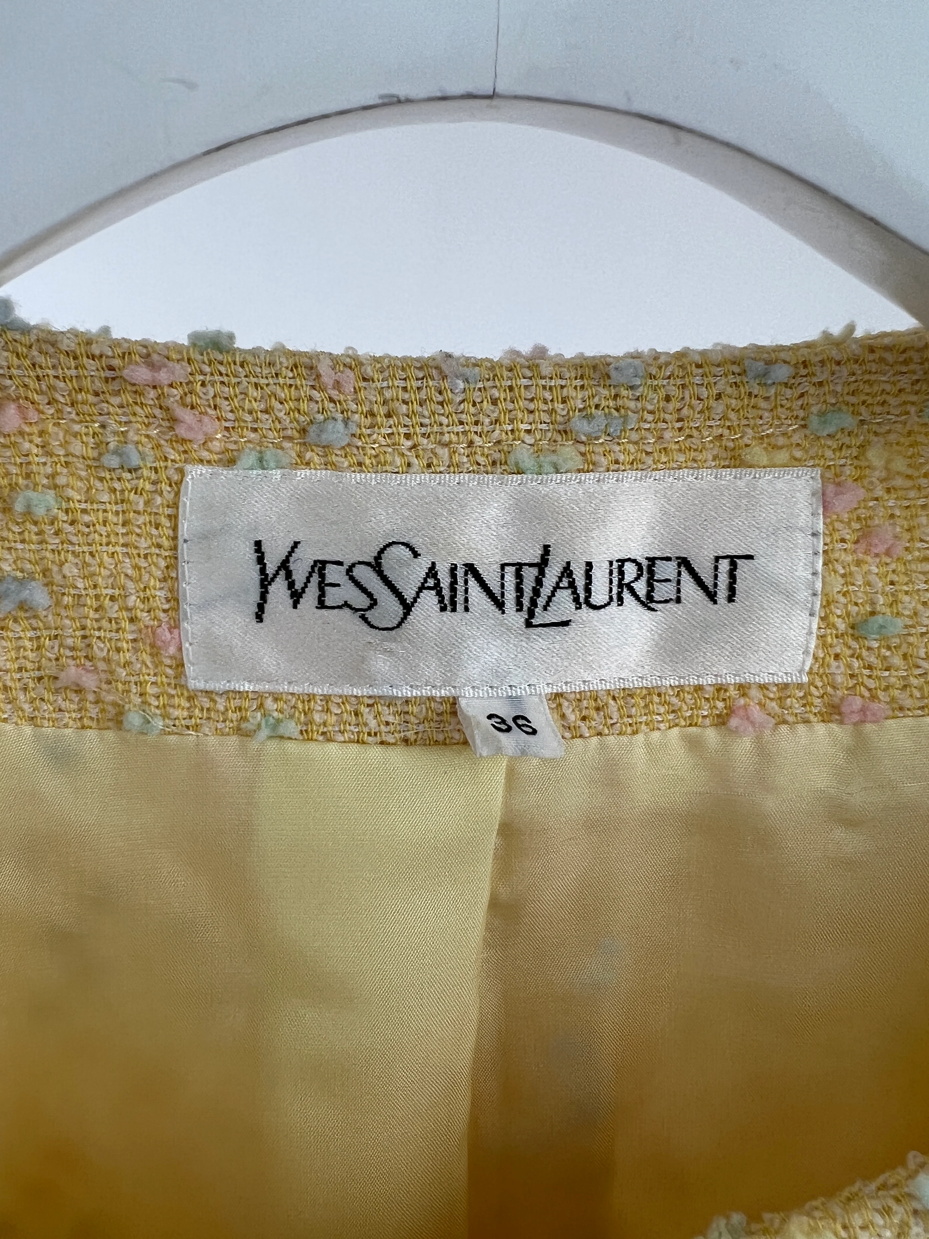 Yves Saint Laurent Pastel Yellow, Pink and Blue Tweed Jacket and Skirt Set Detail Size FR 36 (UK 8) - Image 14