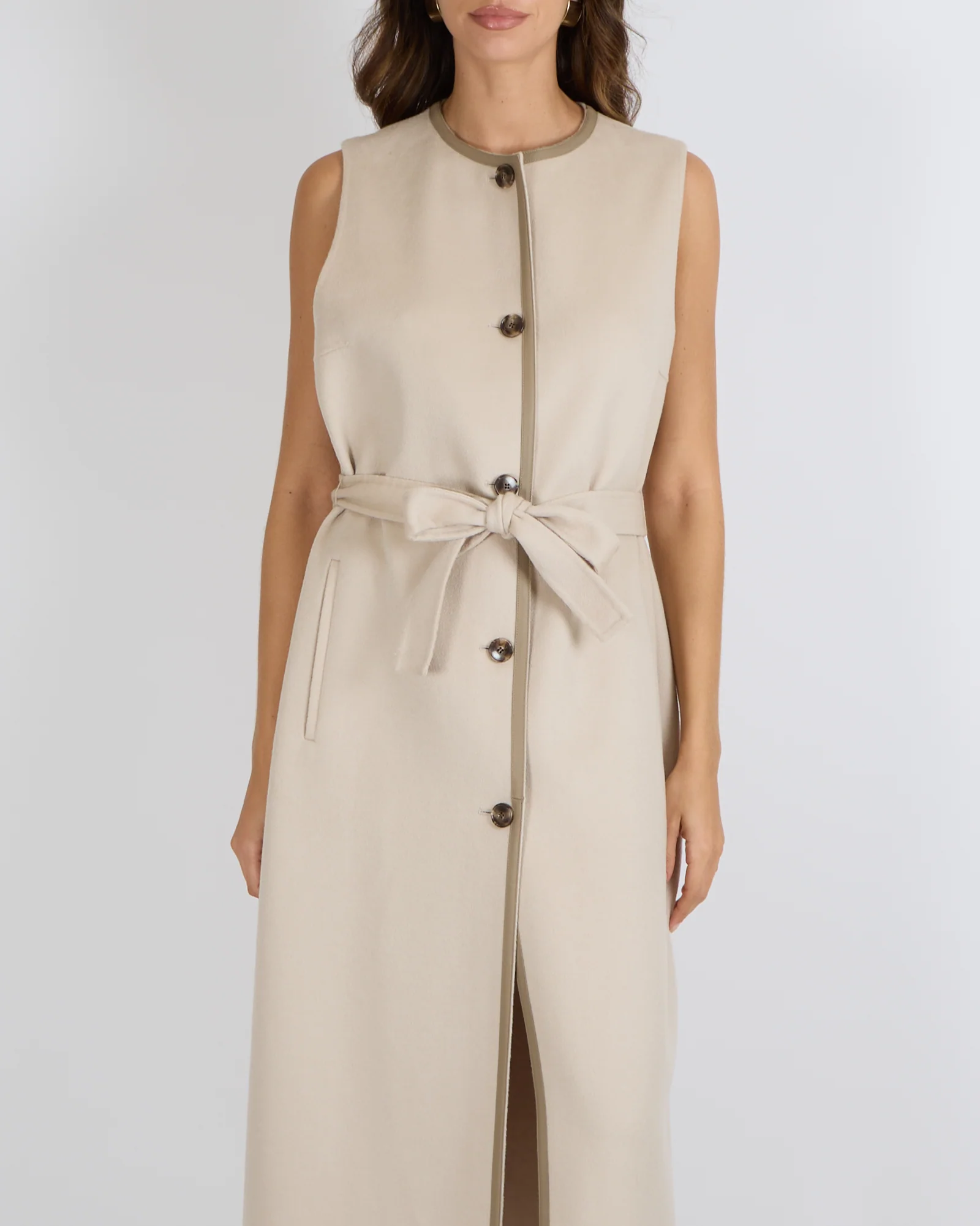 Yves Salomon Sleeveless Belted Long Coat in Sable Cashmere with Leather Trim Details Size FR 38 (UK 10) RRP £1,610 - Image 4
